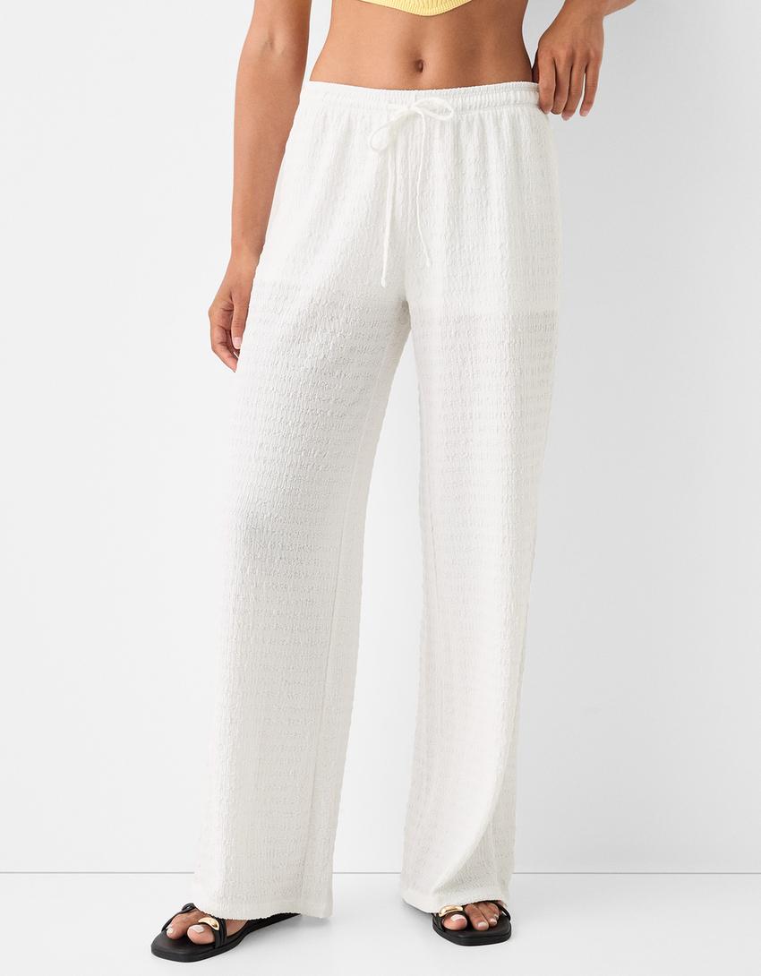 بنطال بقصّة مستقيمة وغرزة وافل-أبيض مطفي-1