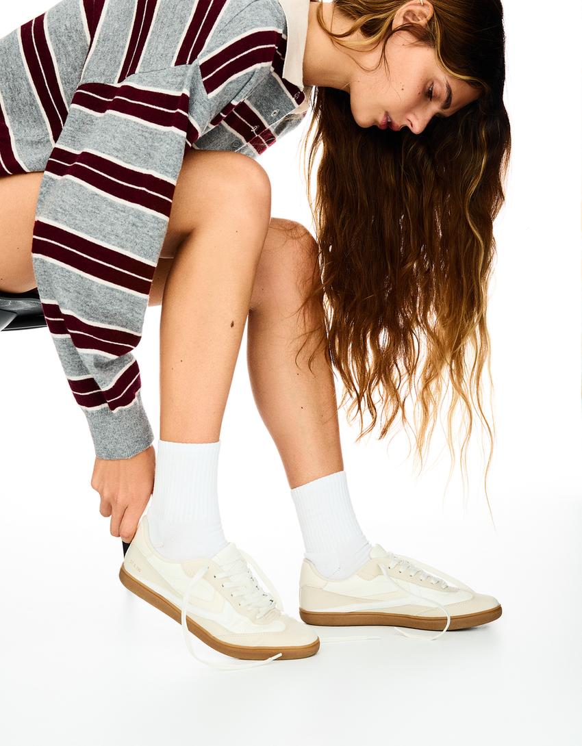 Retro-Sneaker-Weiss-1