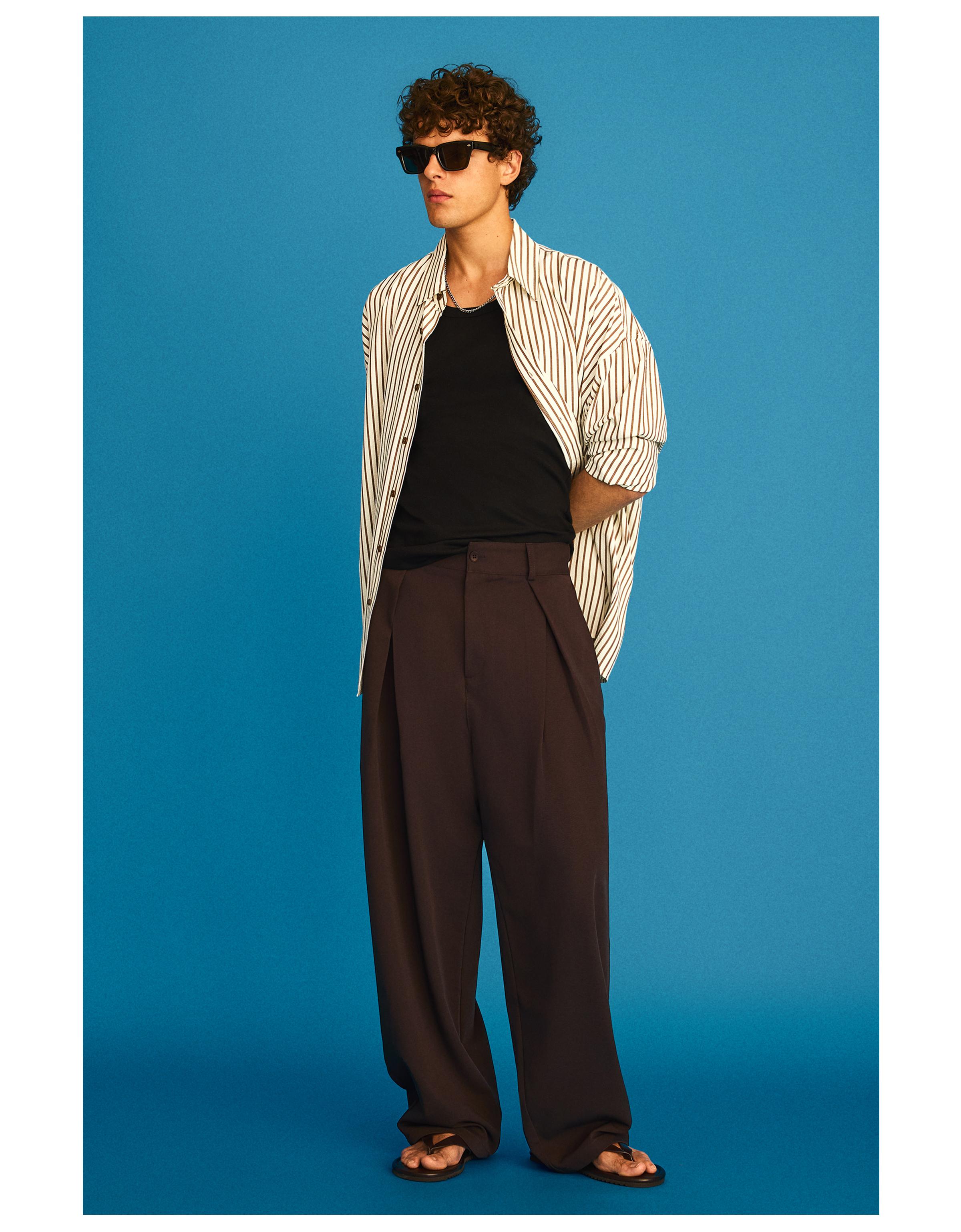 Pleated baggy trousers — Brown