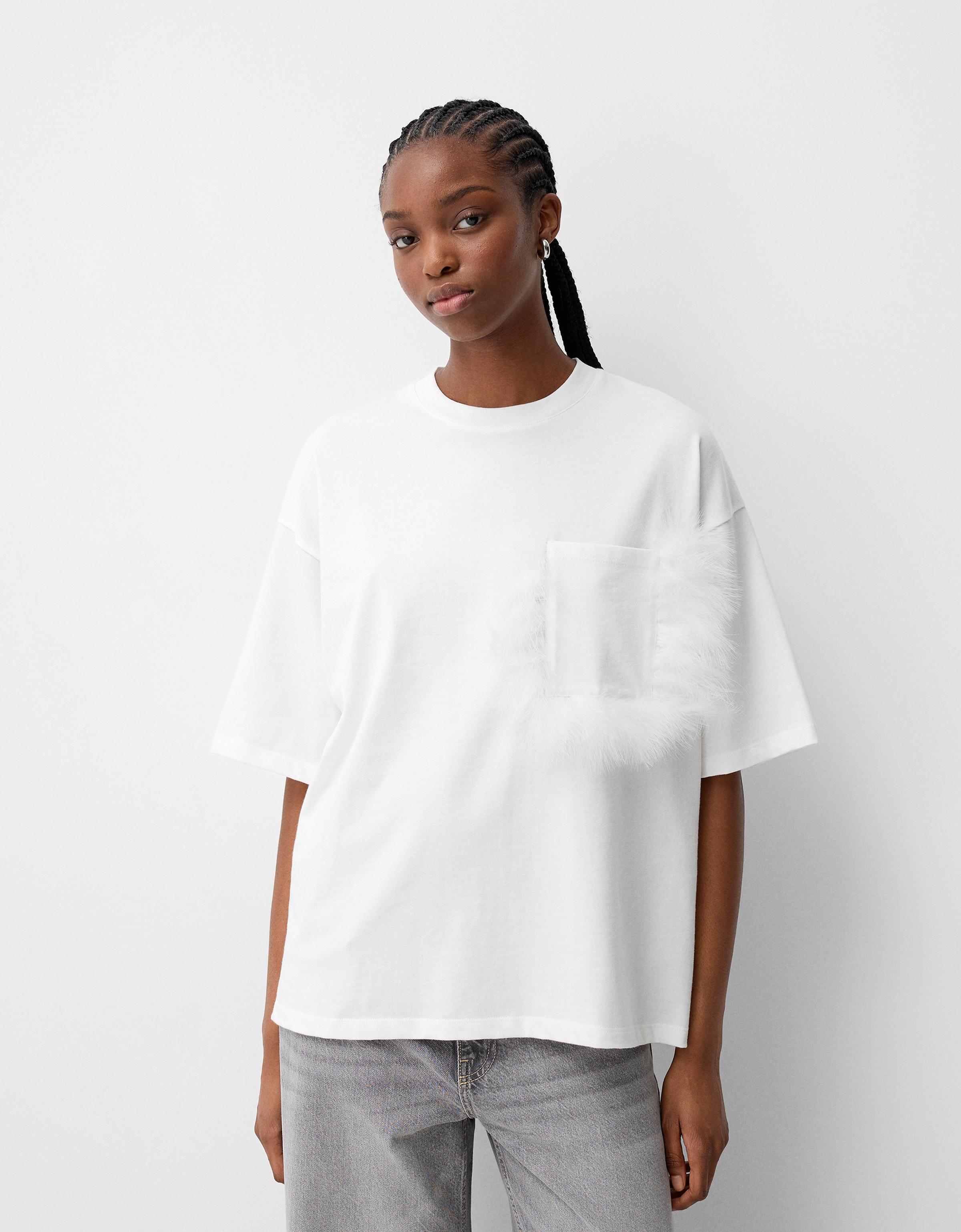 Bershka T-Shirt Mit Kurzen Ärmeln Tasche Und Daunen Damen Xs Weiss