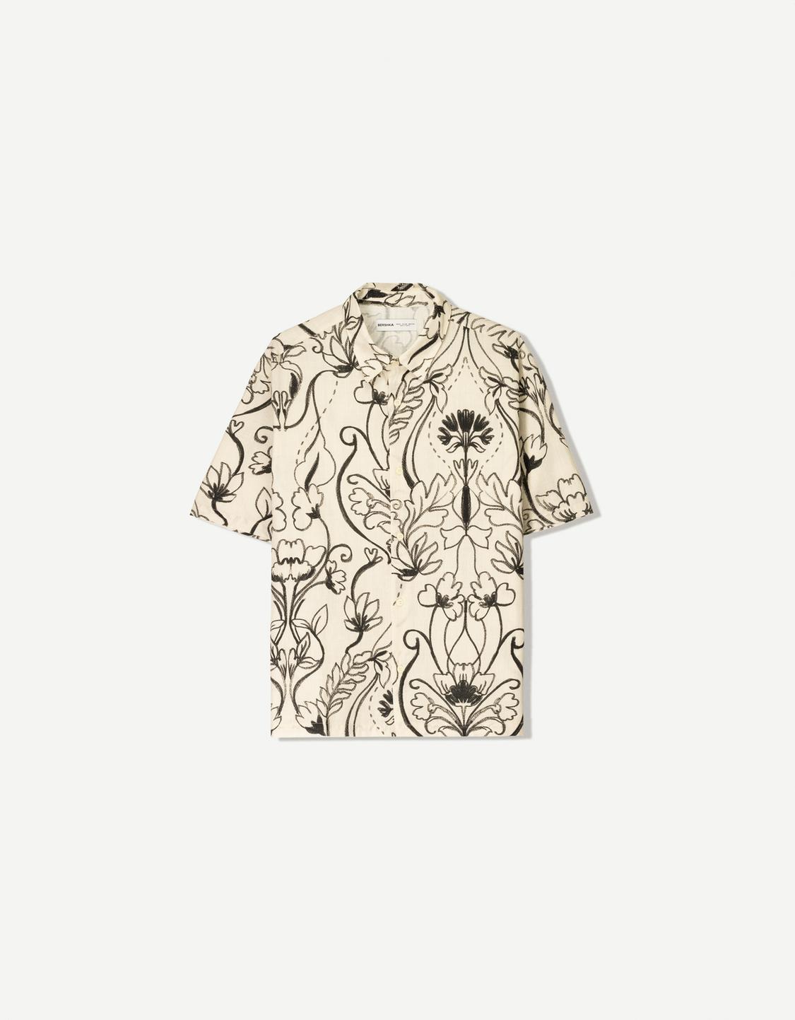 Printed short sleeve shirt