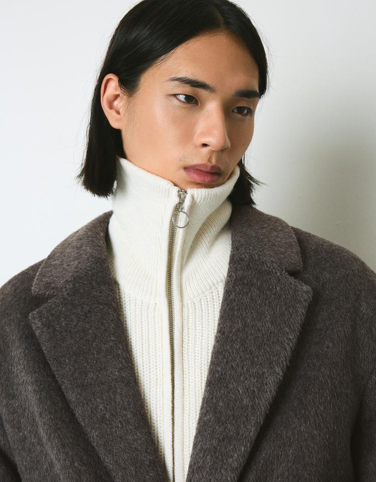 Abrigo efecto cepillado