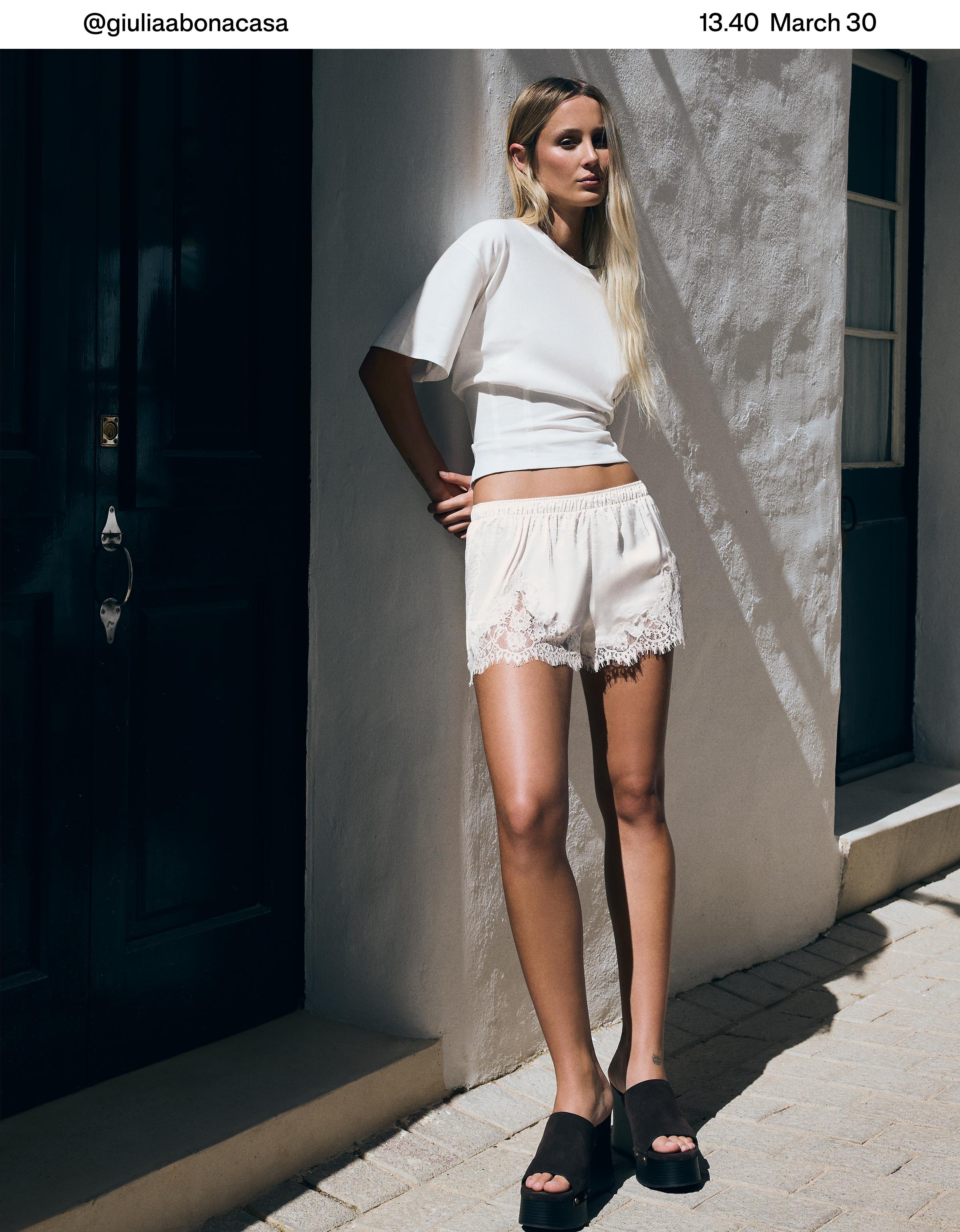 Dantelli saten şort - Görsel 23