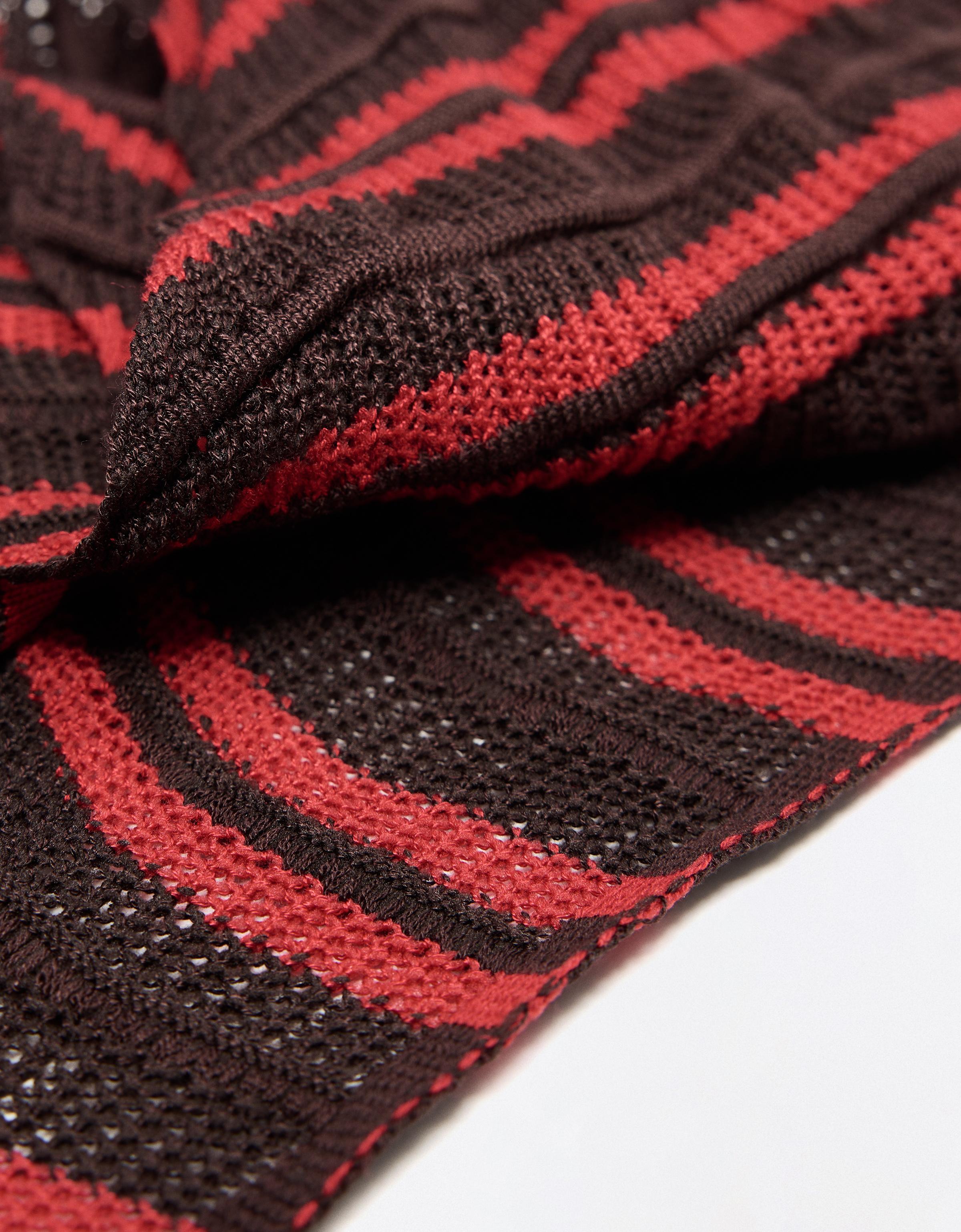 Striped triangular scarf — Brown