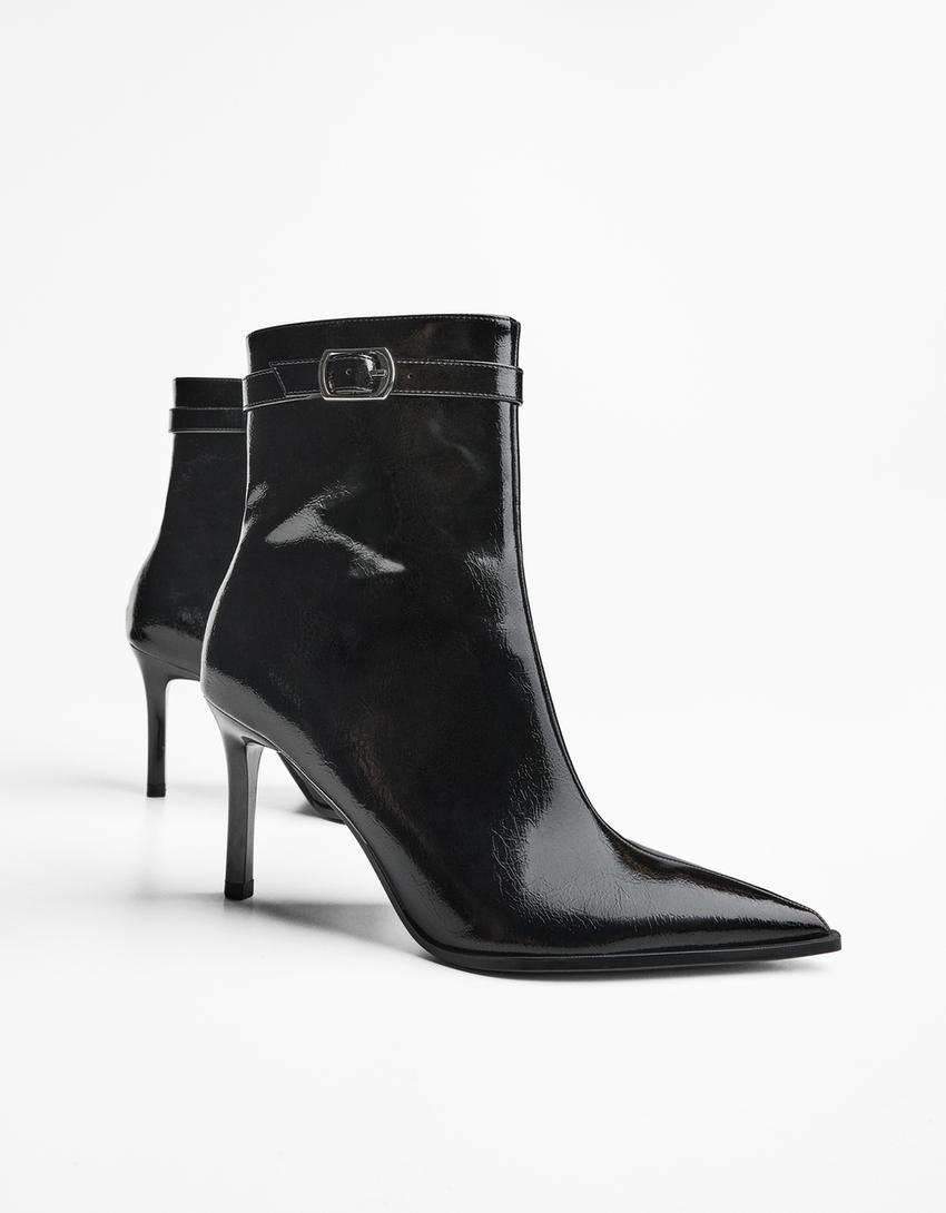 Bottines à talon bride à boucle-Noir
