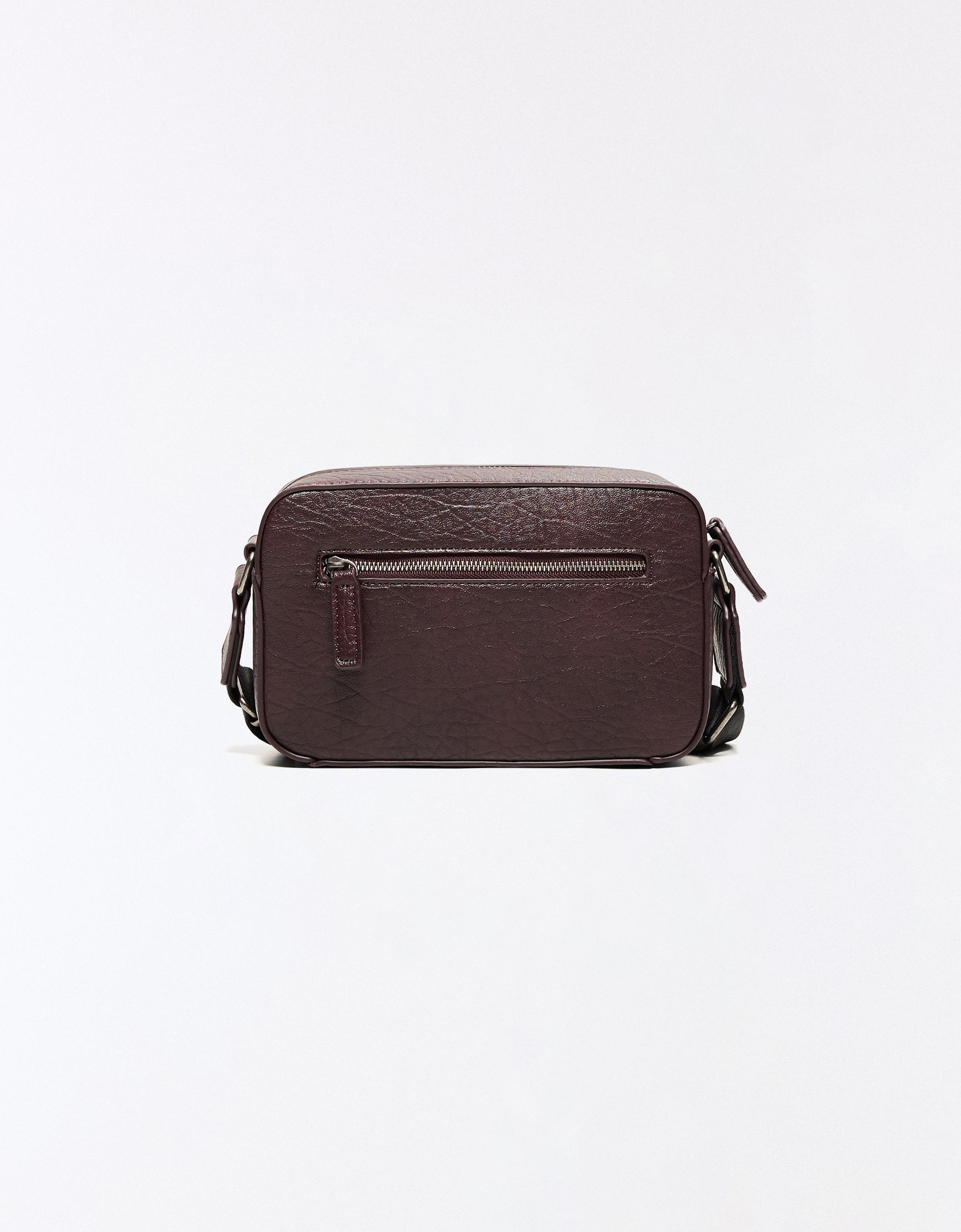 Embossed star crossbody bag — Maroon