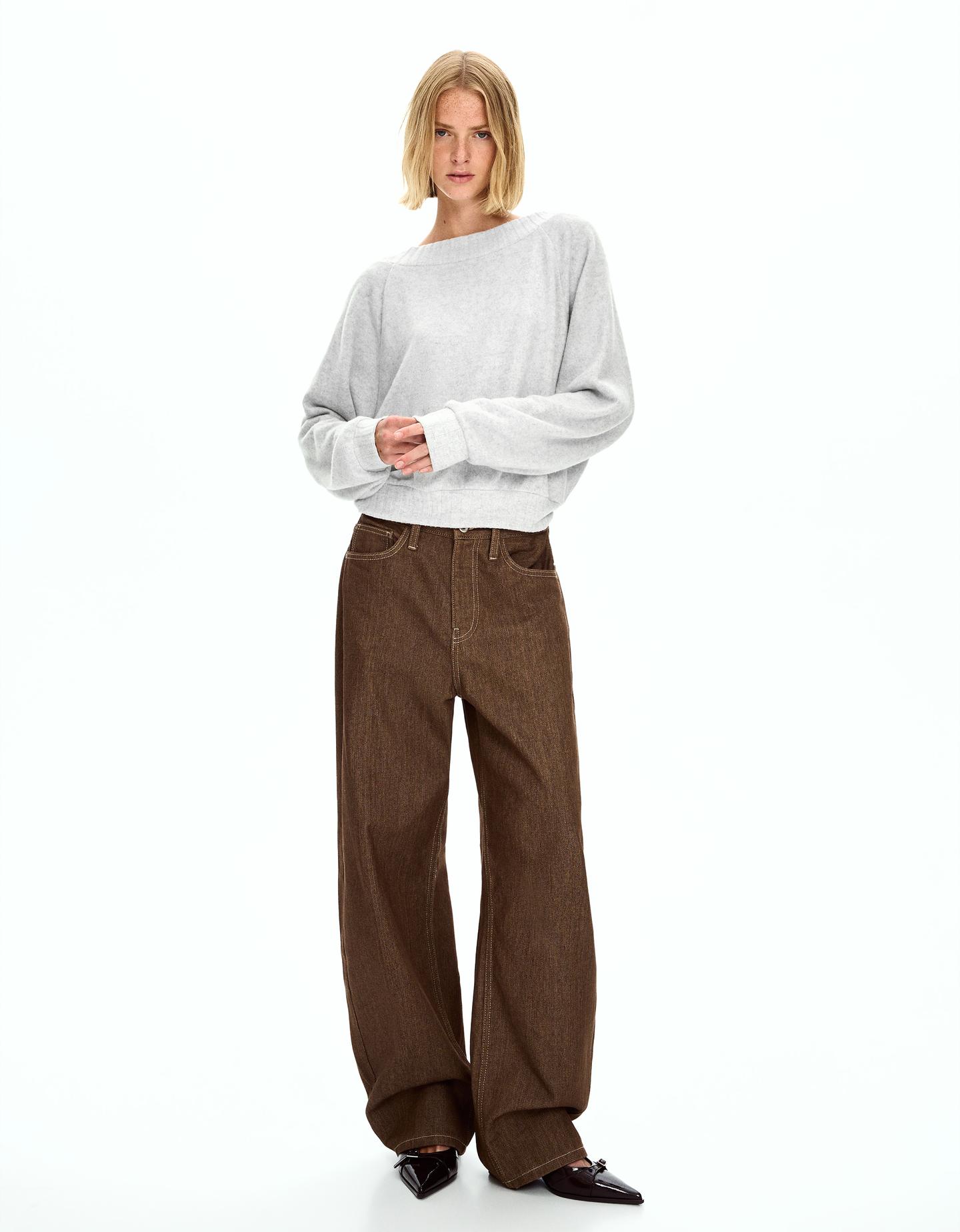 Bershka sweter z odkrytymi plecami szary