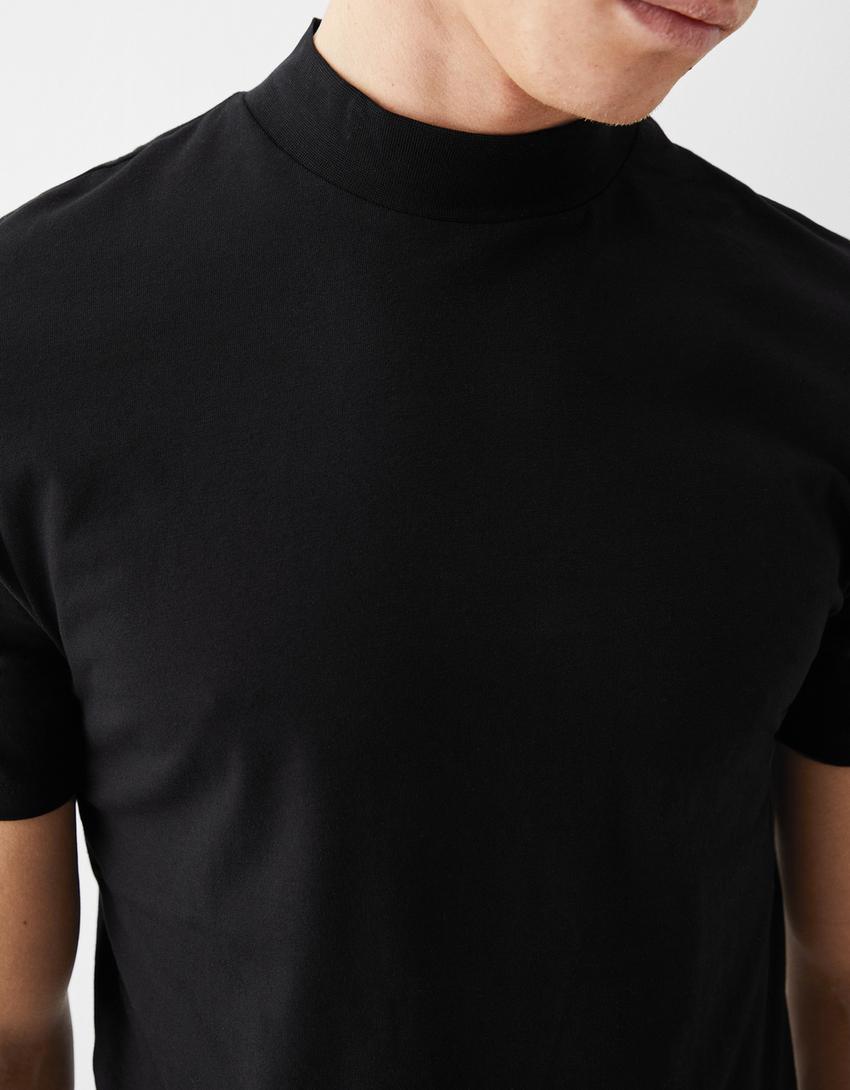 Short sleeve high neck T-shirt-Black-5