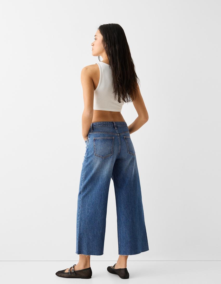 جينز بقصة قصيرة وساق عريضة-أزرق-2