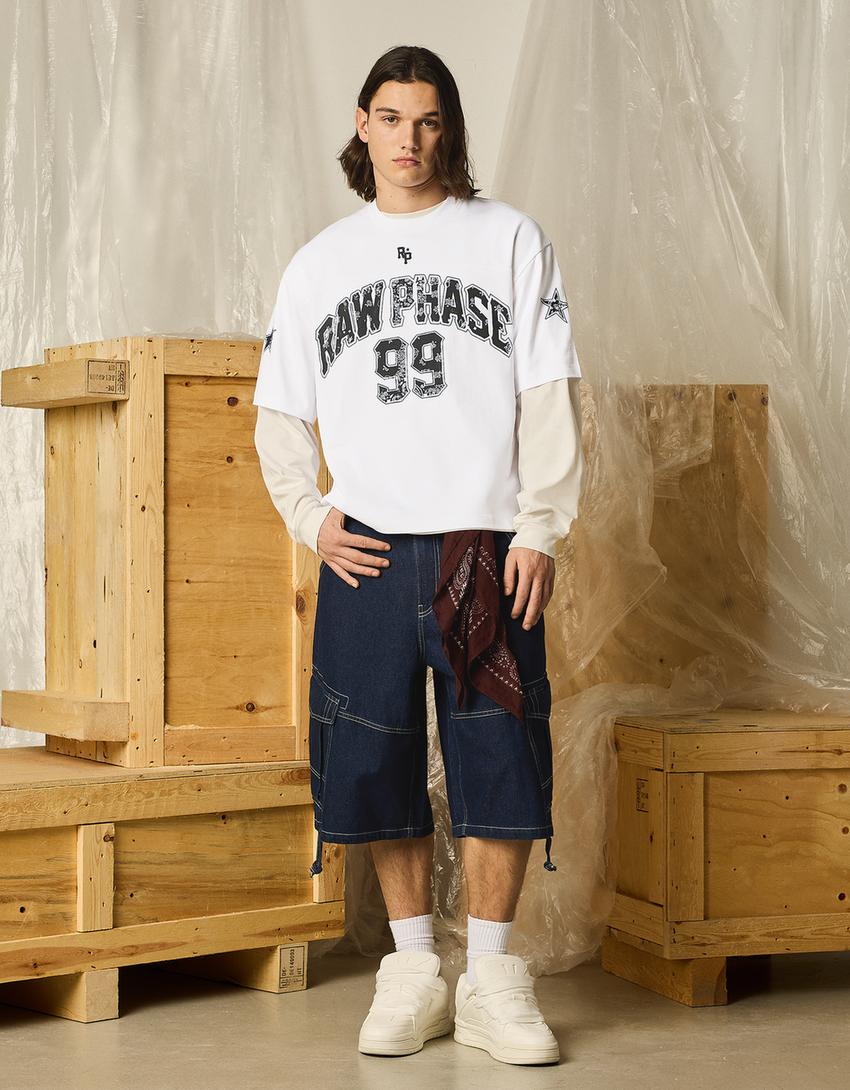 Sportliches Boxy-T-Shirt mit kurzen Ärmeln-Grbrochenes Weiss