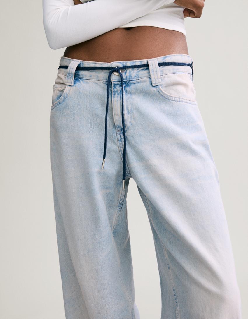 Balloon fit baggy jeans - Women | Bershka