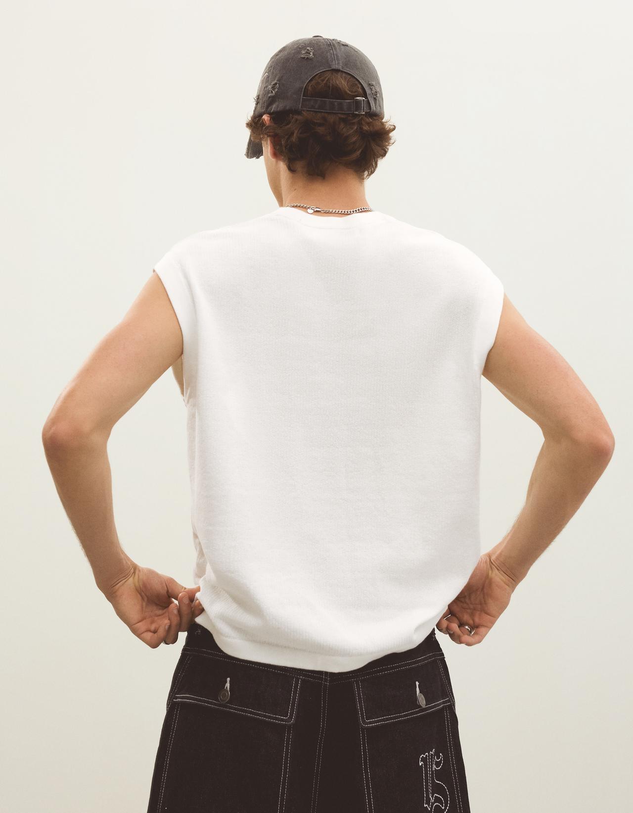 Embroidered sleeveless T-shirt — Off white