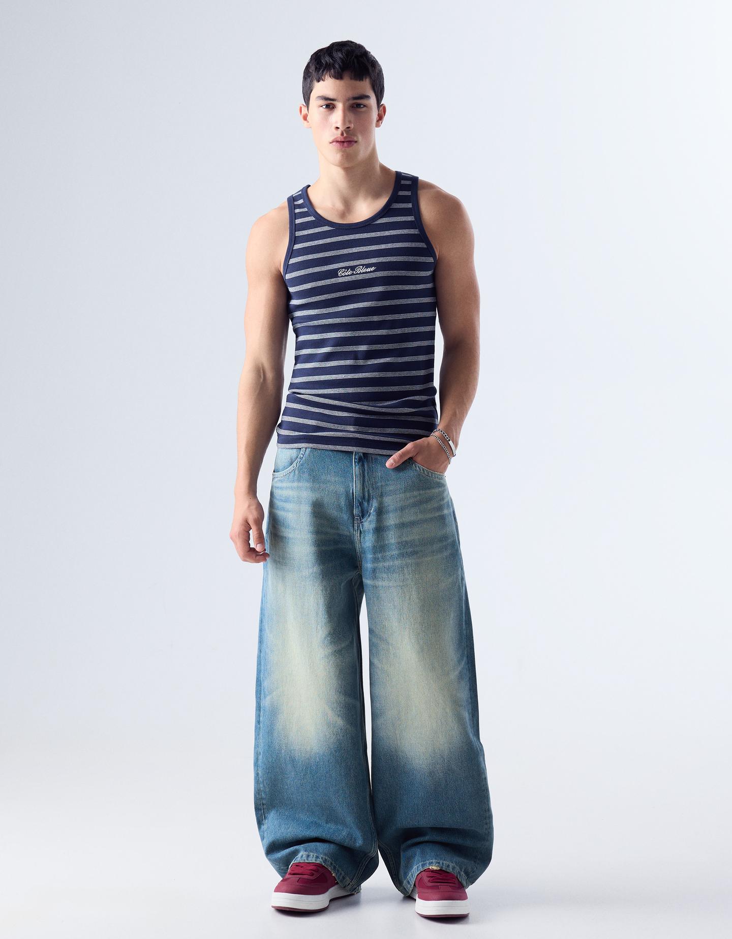 Bershka Jeans Baggy Con Fibbia Posteriore Uomo 44 (Eur 38) Azzurro Lavato