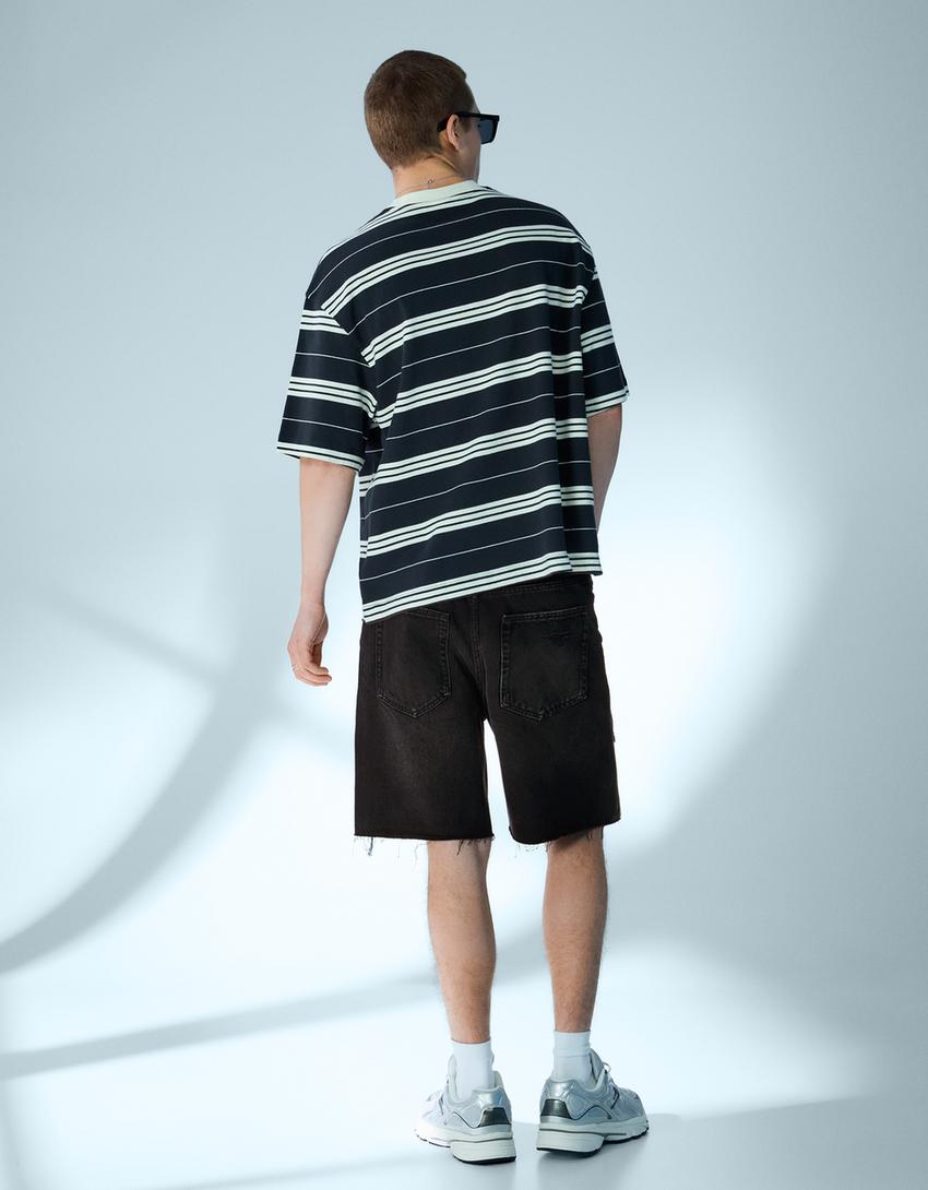 Bermuda denim rotos-Negro