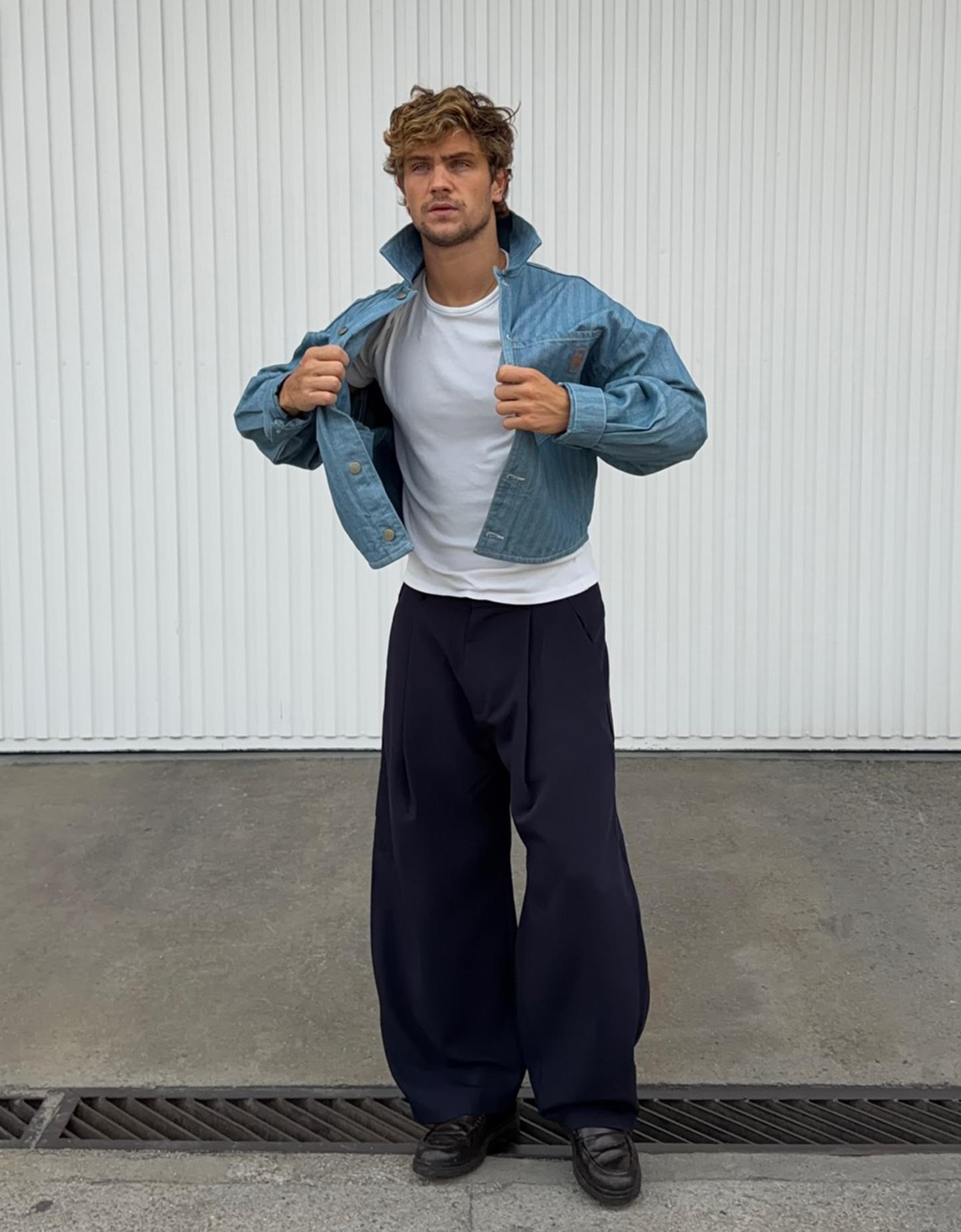 Bershka kurtka jeansowa w paski jasnoniebieski