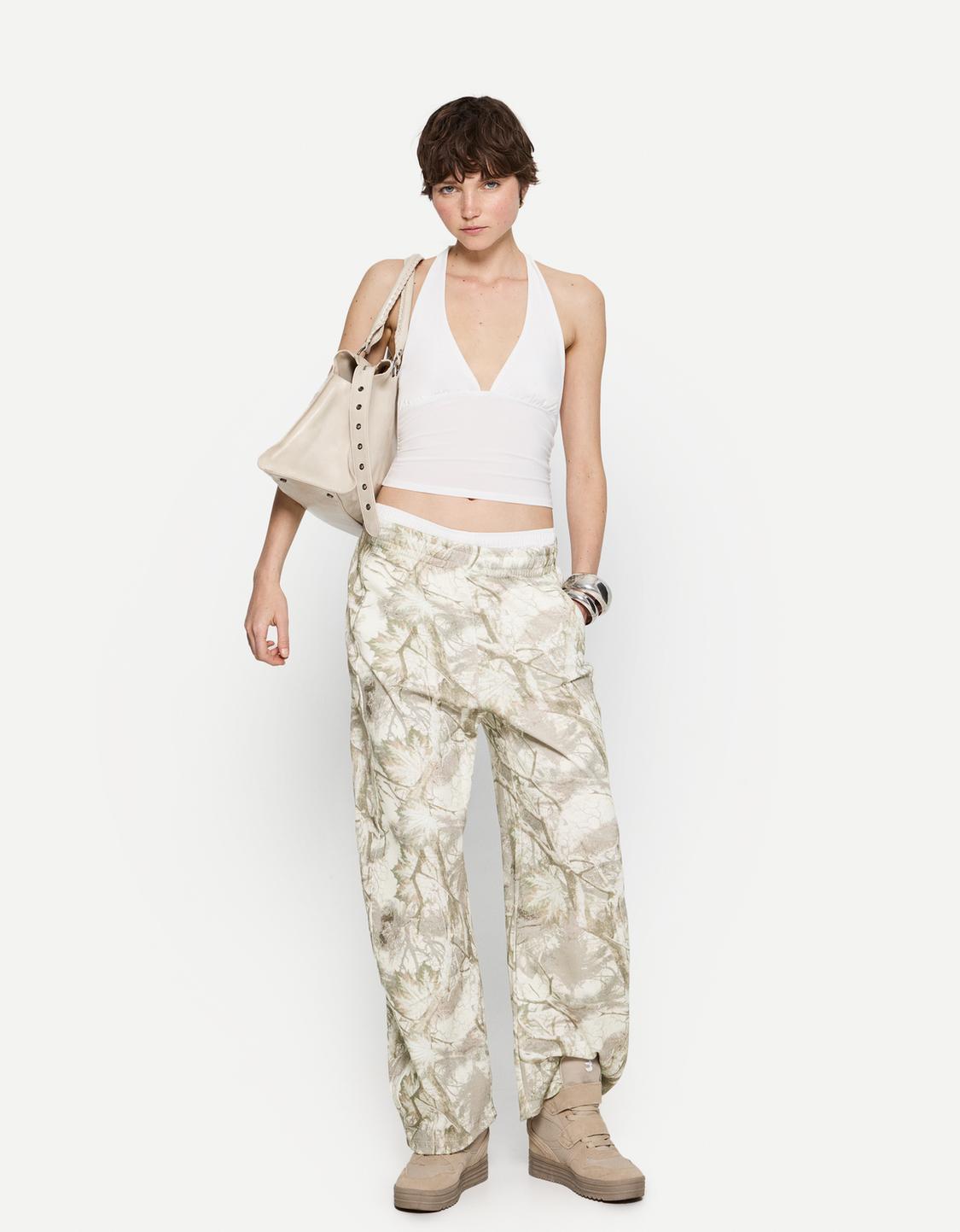 Plush barrel printed trousers