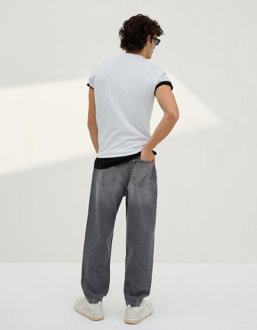 Jeans loose-Gris oscuro