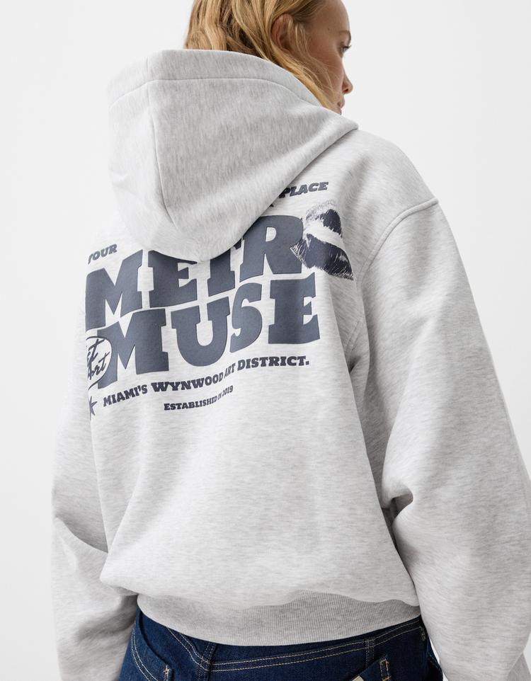 Desenli kapüşonlu sweatshirt