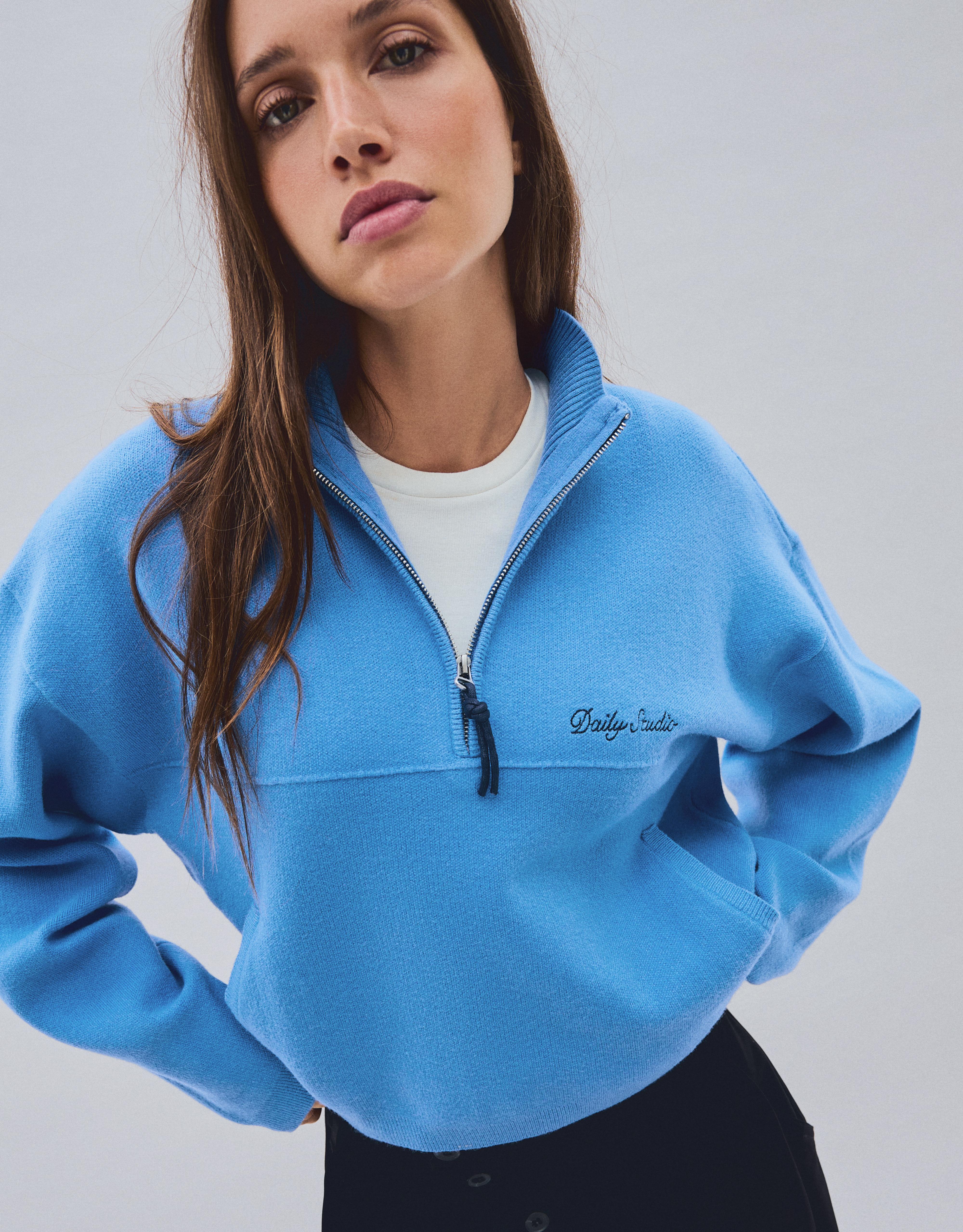 Embroidered zip-up jumper — Blue