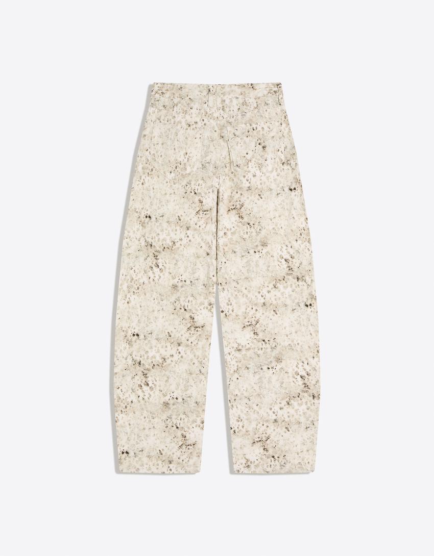 Düşük bel dokulu ve desenli baggy fit jean-Krem