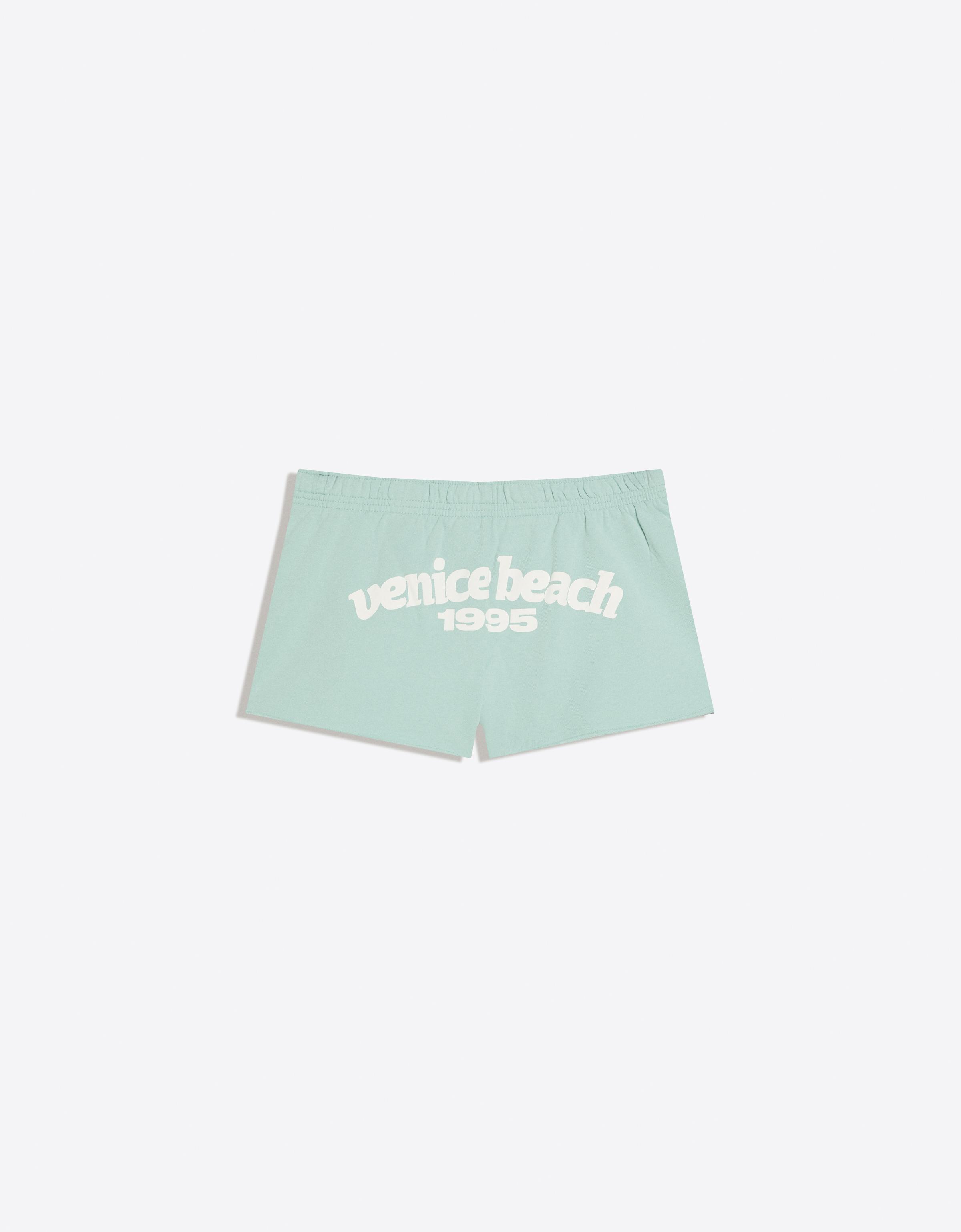 İŞLEMELİ POLAR ŞORT