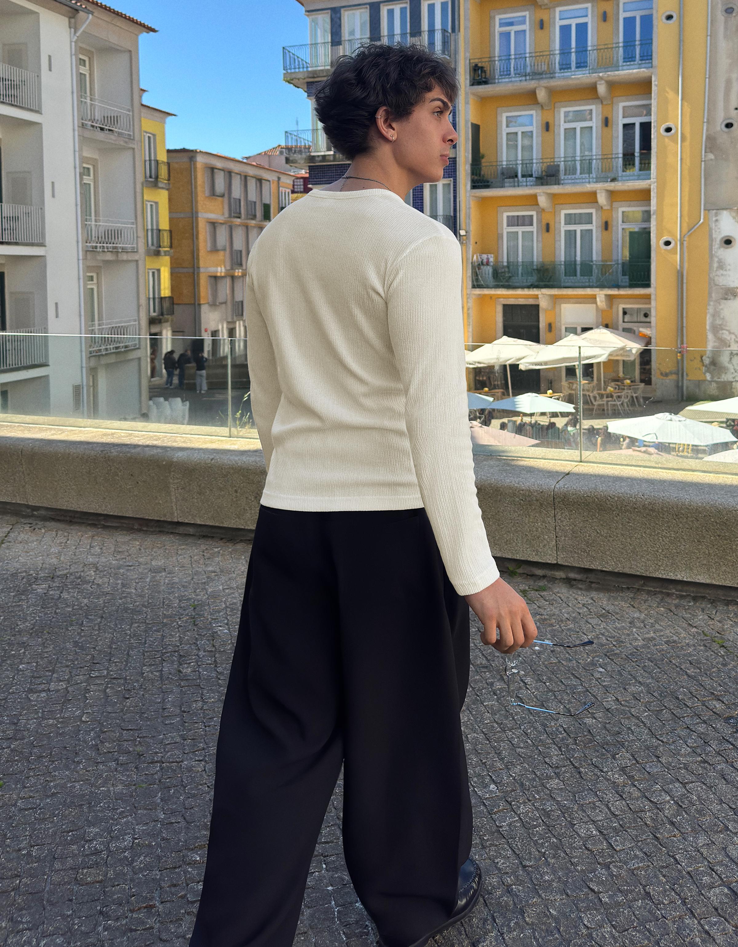 Düğmeli yaka dokulu t-shirt - Görsel 19