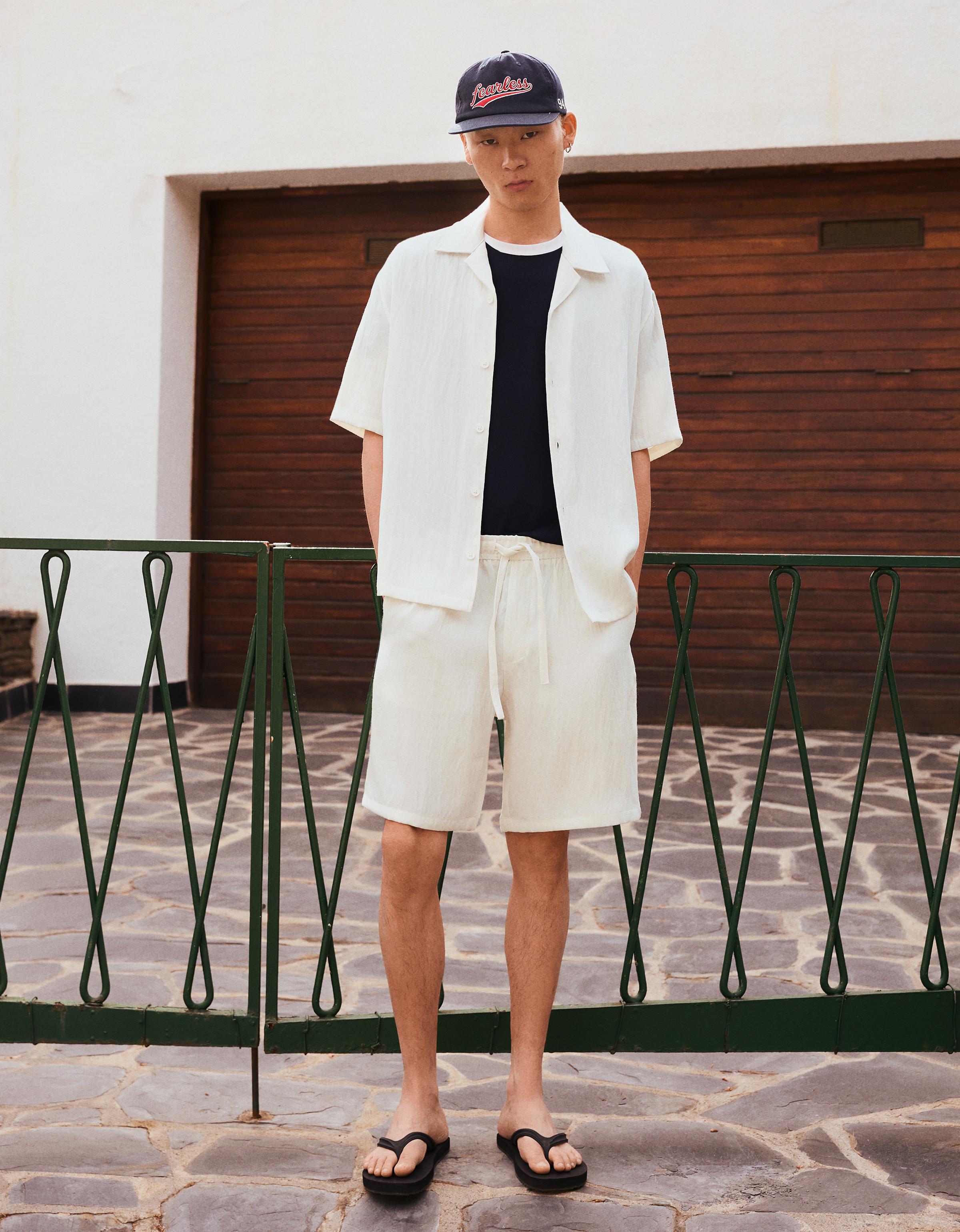 Rustic jogger Bermuda shorts — White