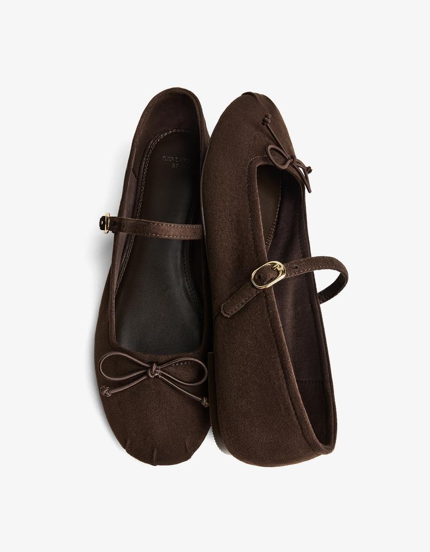 Ballet flats with bow and buckle-Brown