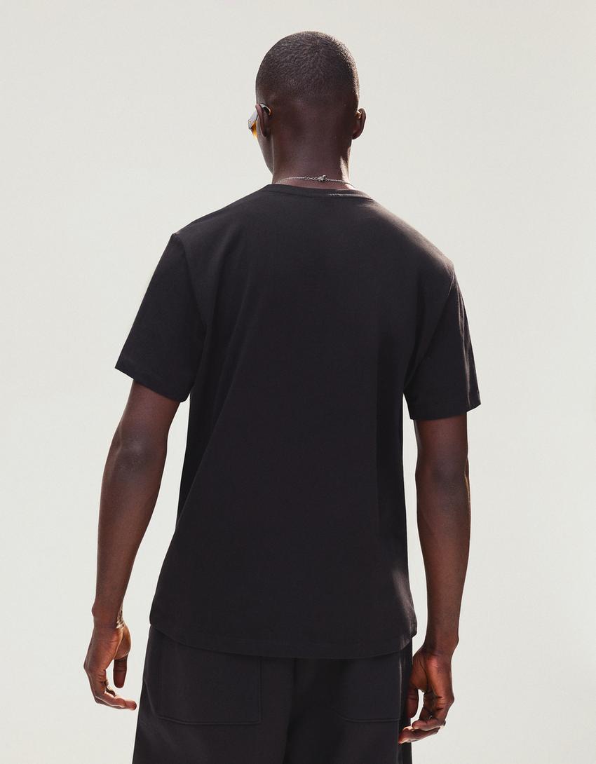 T-Shirt mit kurzen Ärmeln-Schwarz