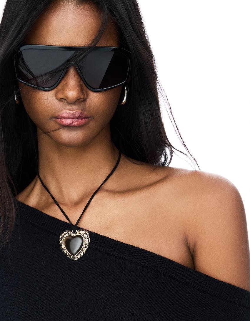 Collar colgante corazón-Negro-0