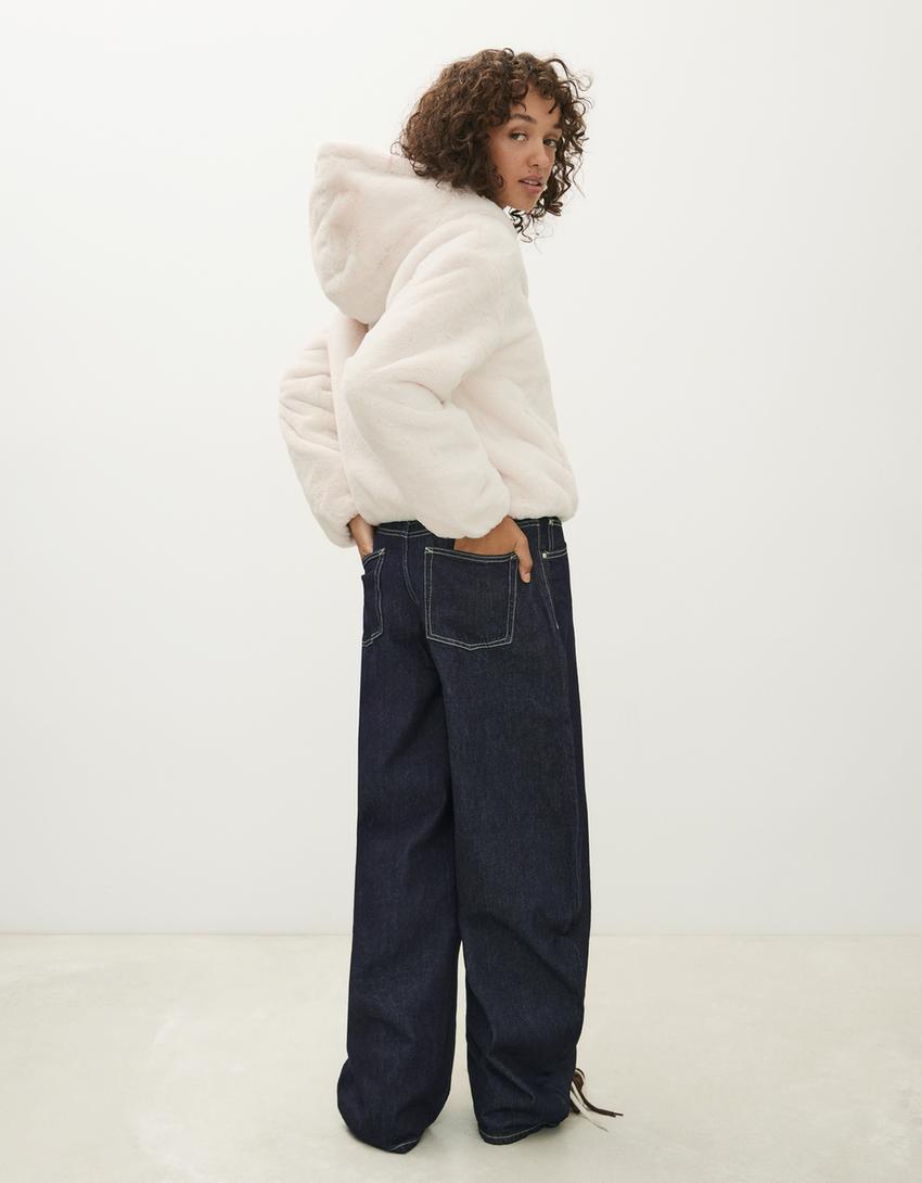 Hooded jacket with fur-Cream