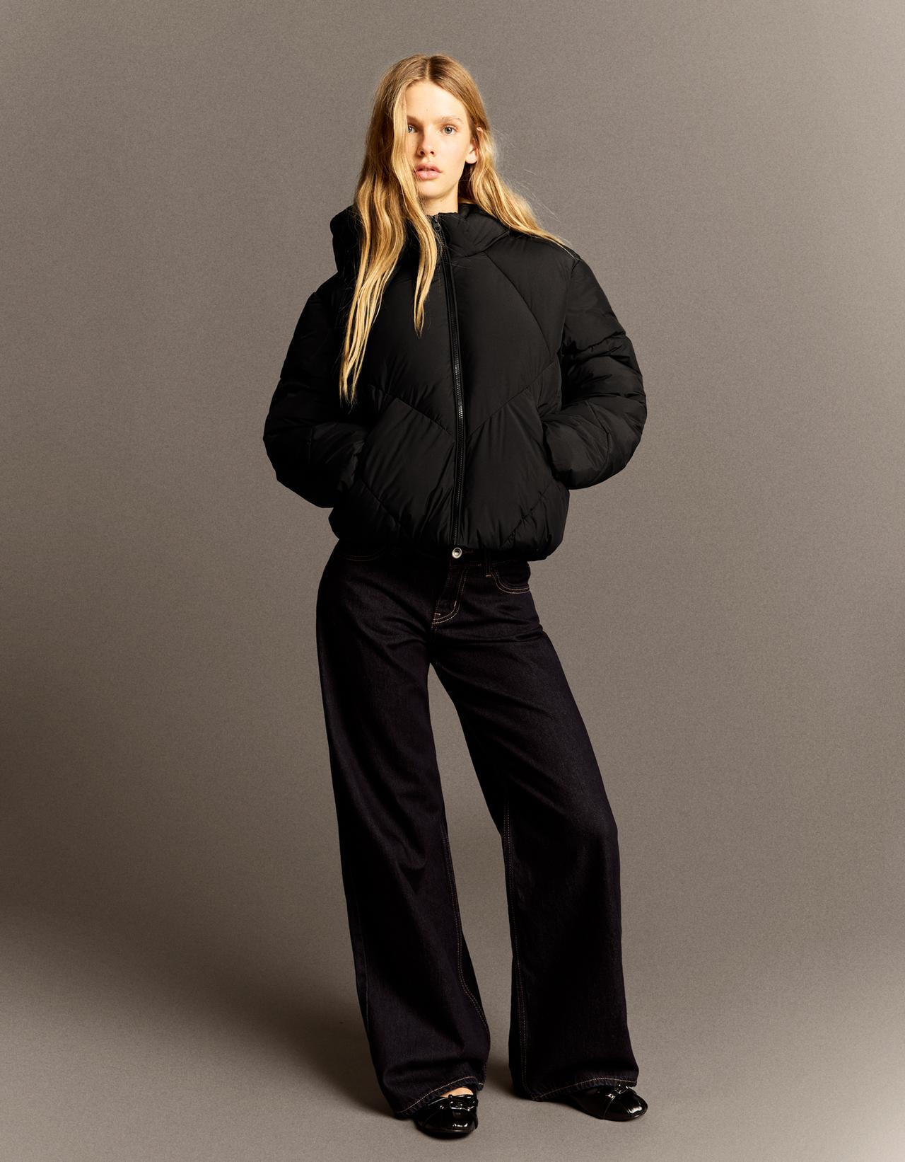 Puffer hooded jacket — Black