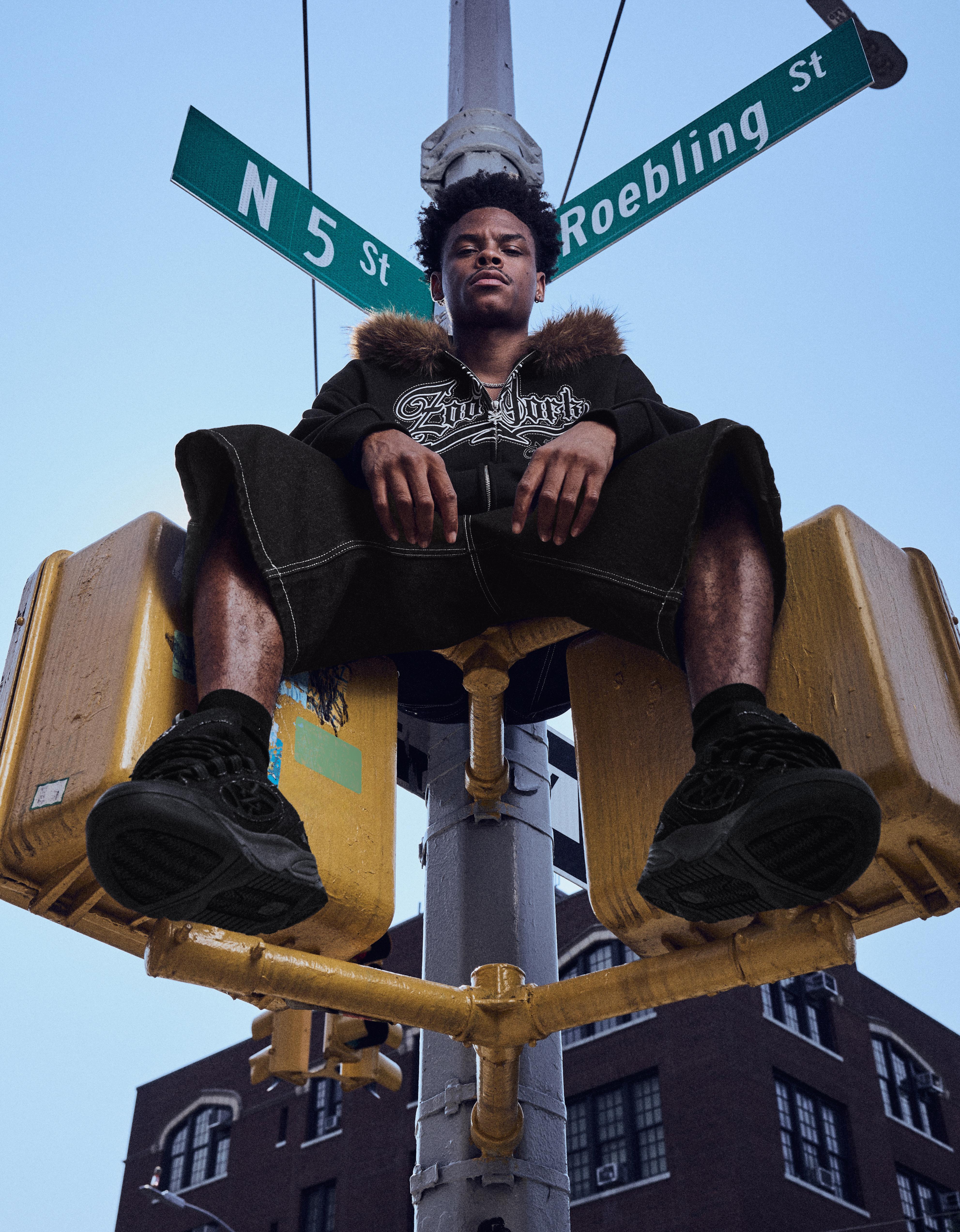 ZOO YORK X BERSHKA hooded fur jacket — Black