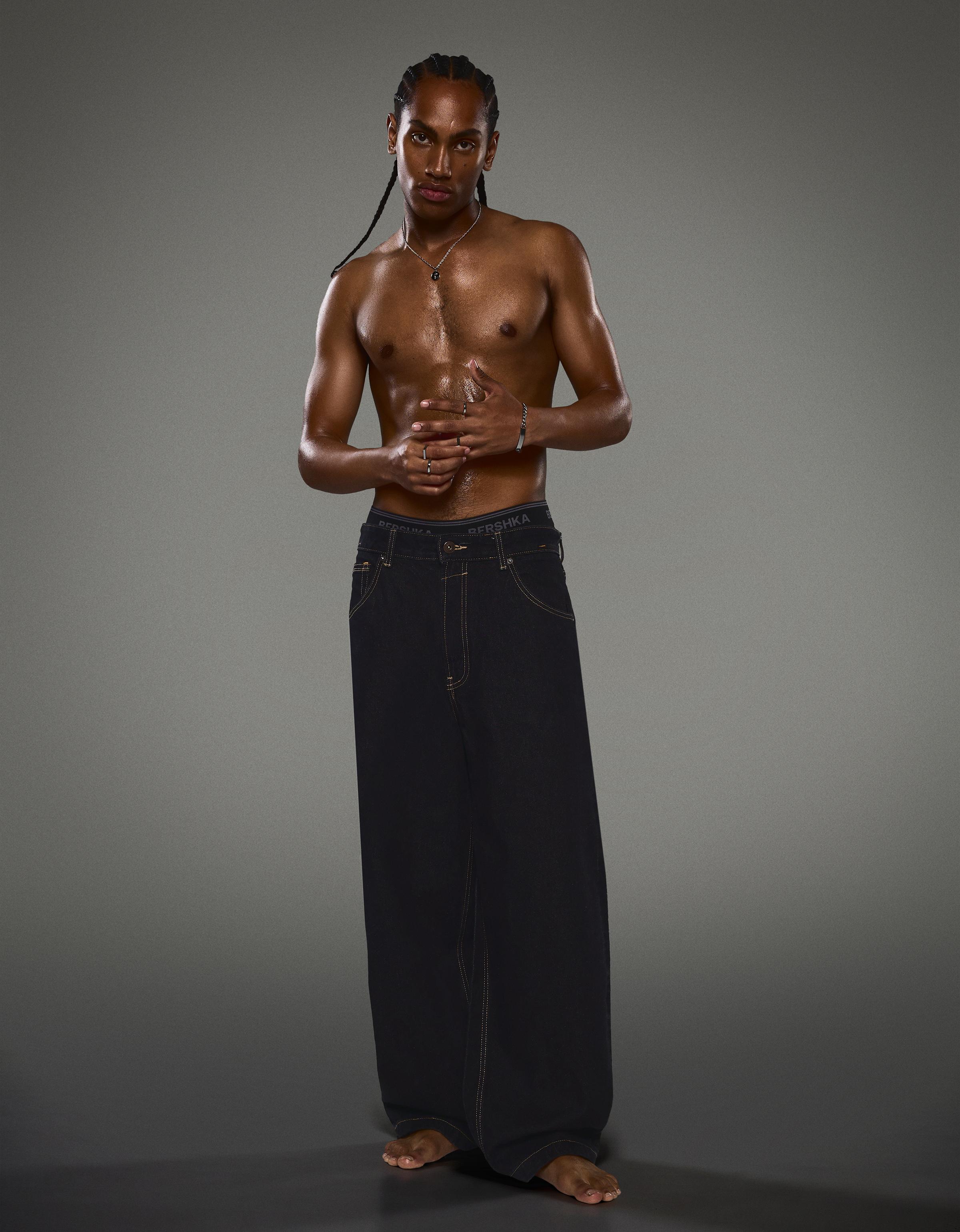 B'z  be with!  Vol. 53〜60 Laser print baggy jeans - LIMITED EDITION - Men | Bershka