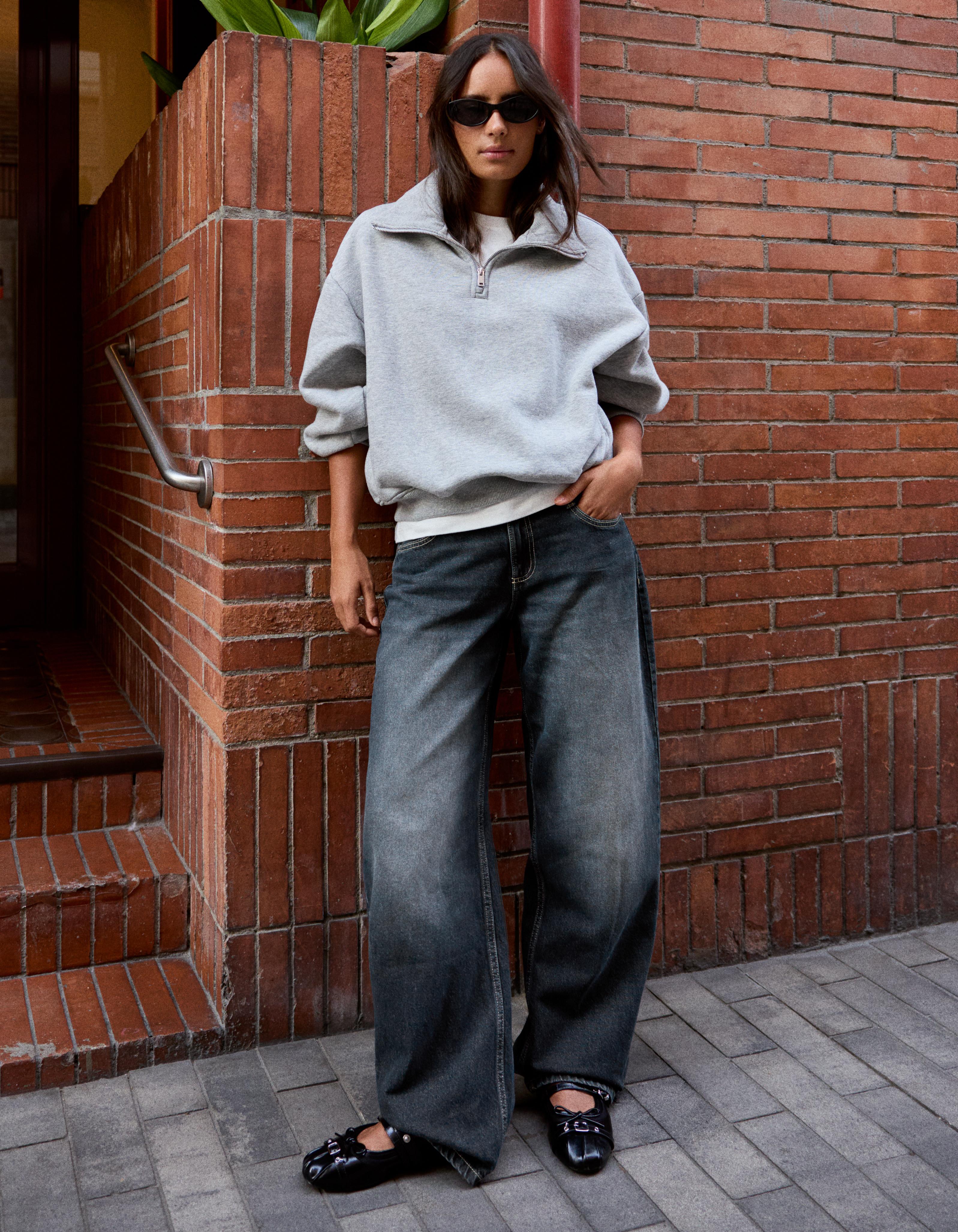 Low-rise baggy barrel jeans — Dark blue