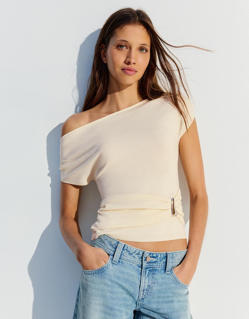 Camiseta asimétrica cinturón-Crudo