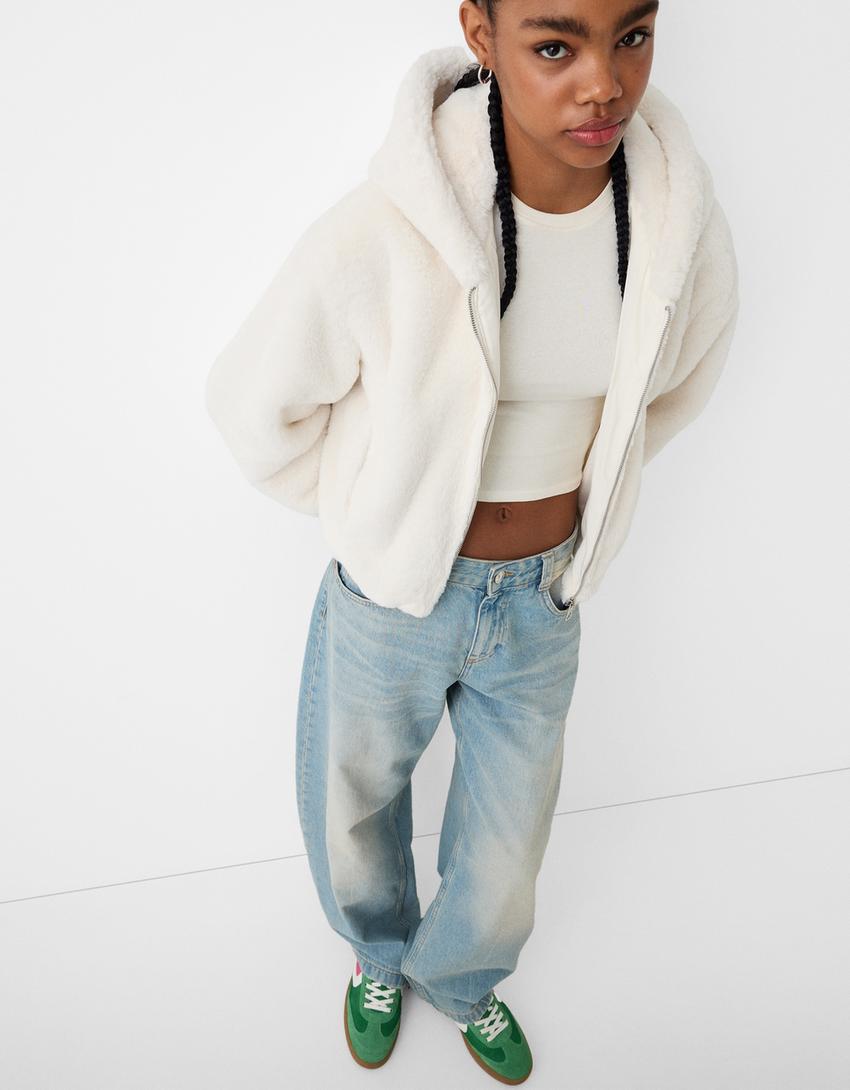 Jacket with faux fur hood-Off white