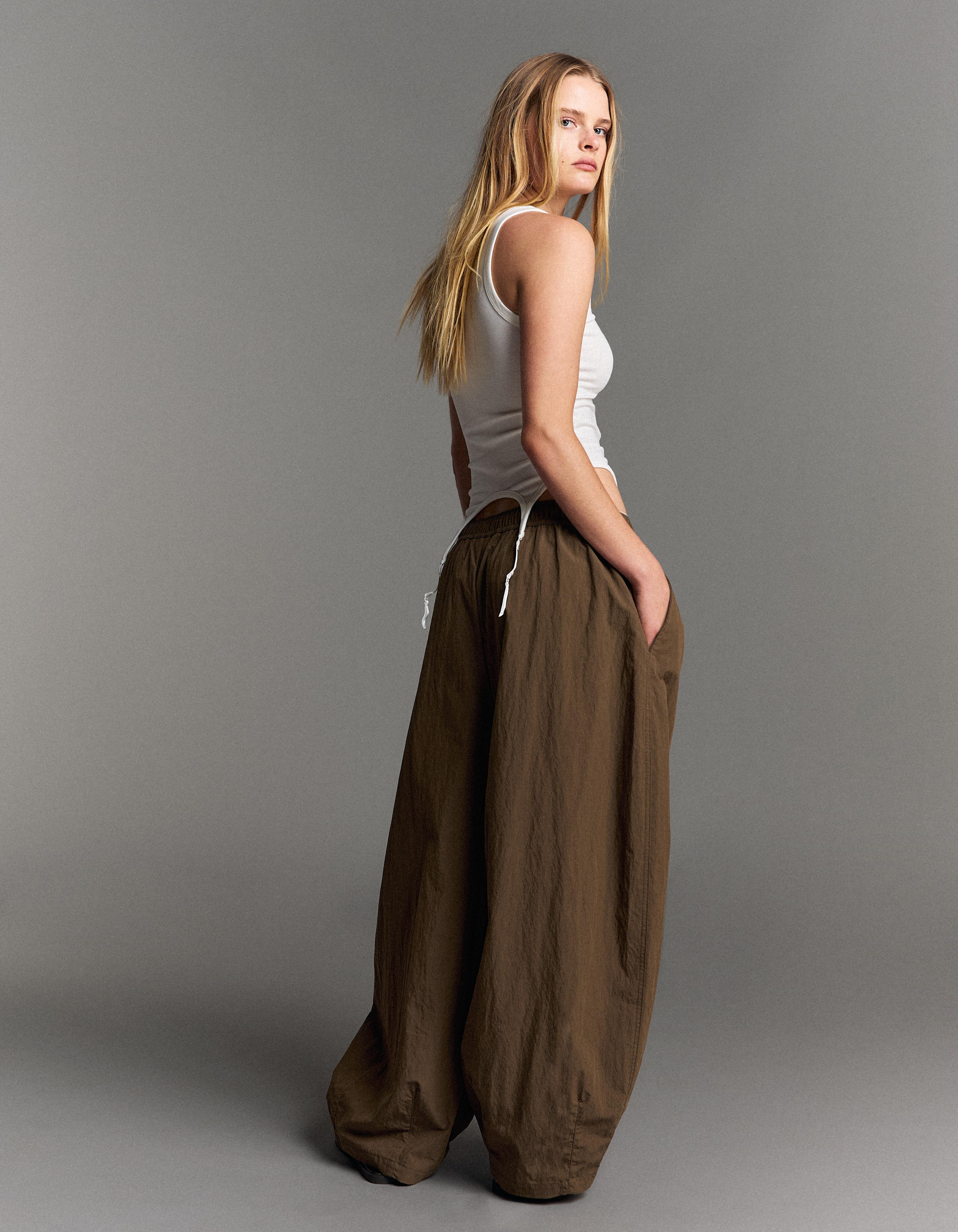 Technical cropped volume trousers — Brown