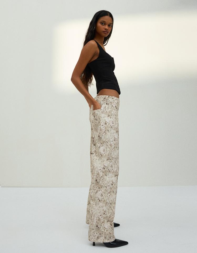 Düşük bel dokulu ve desenli baggy fit jean