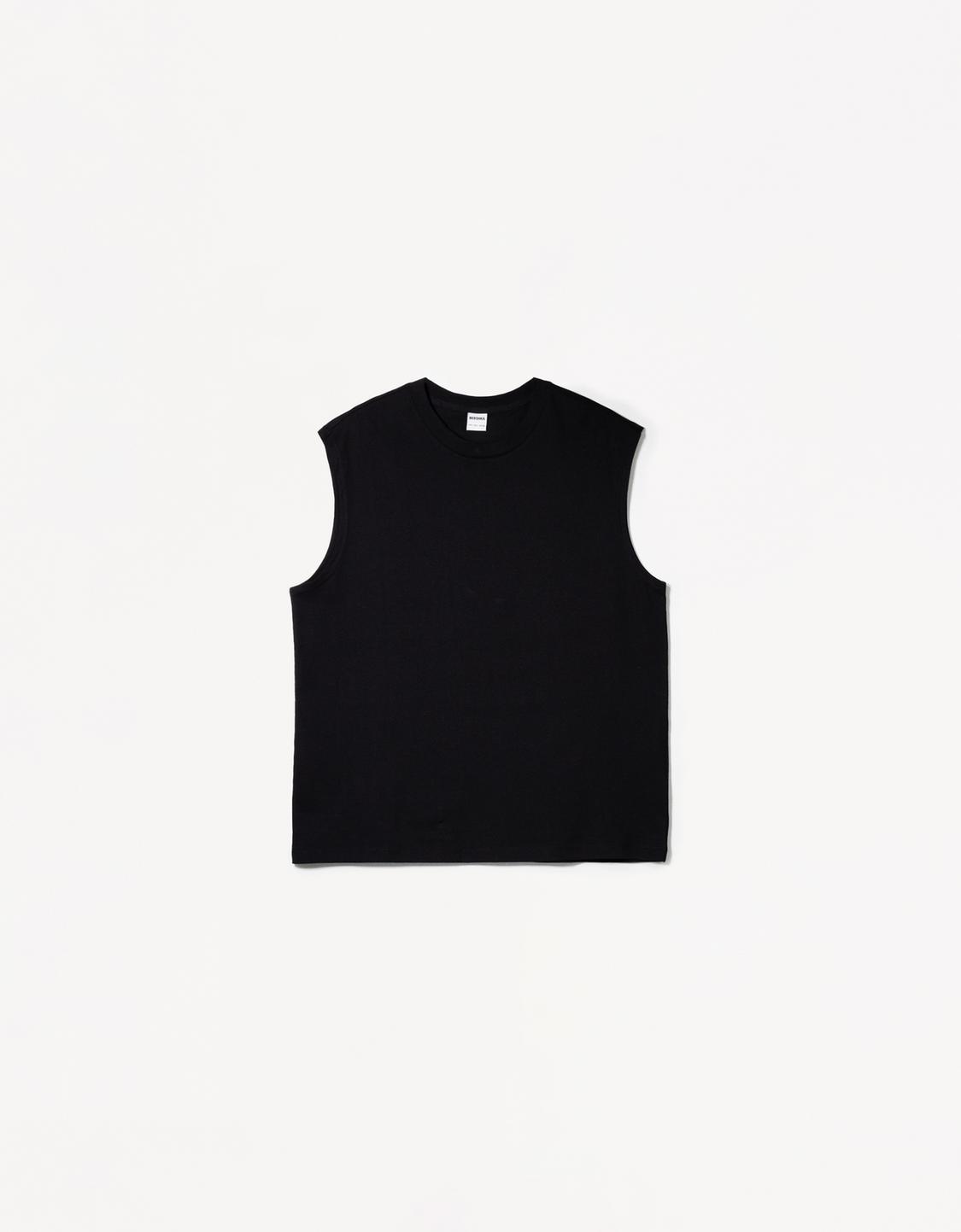 Sleeveless top