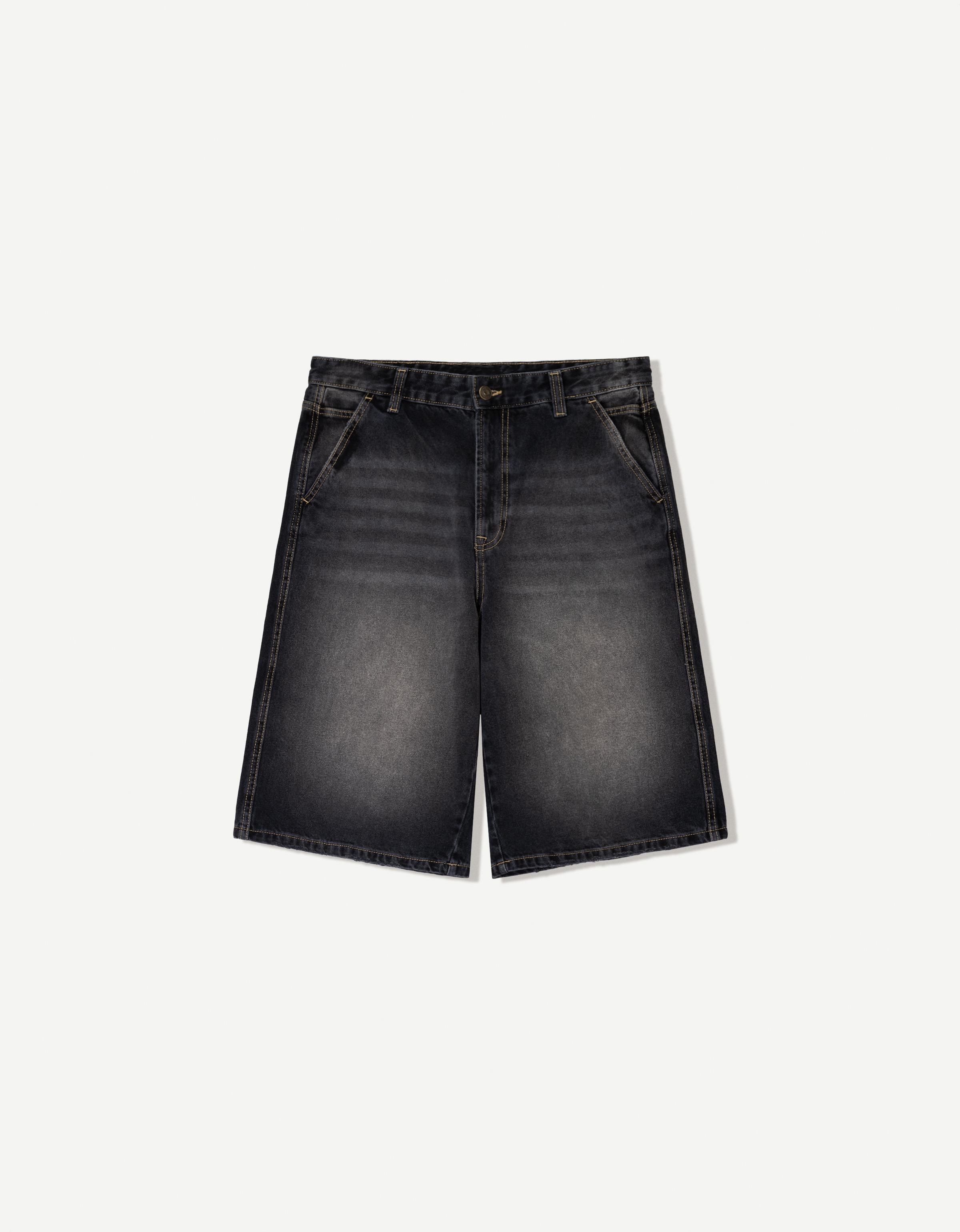Denim skater Bermuda shorts - Shorts and jorts - Men | Bershka