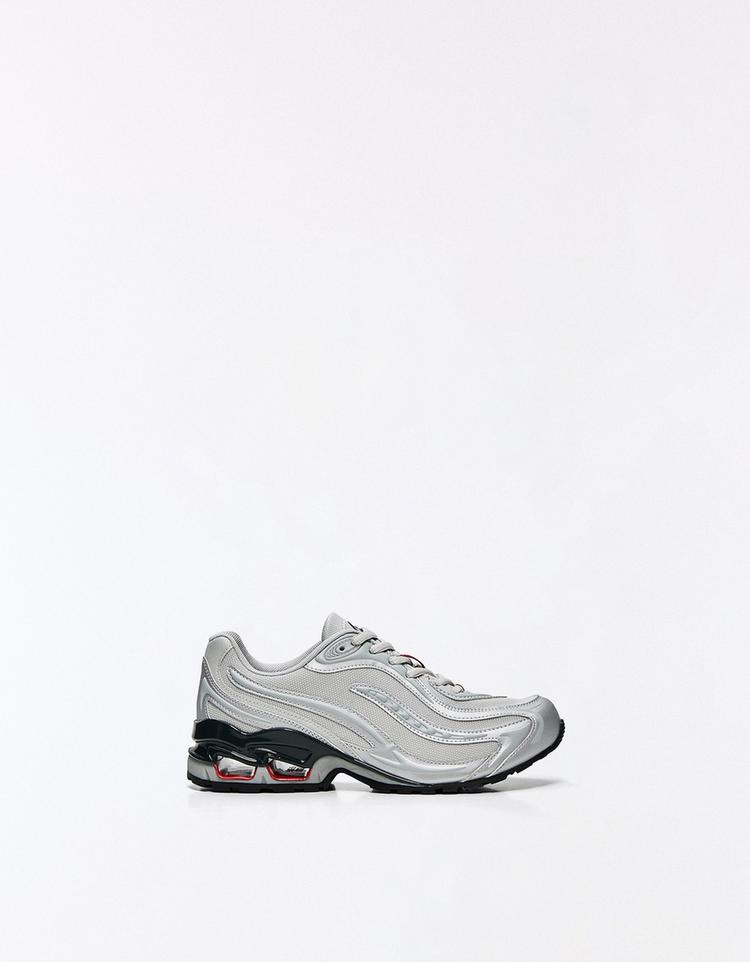 TECHNICAL TRAINERS — Multicolored