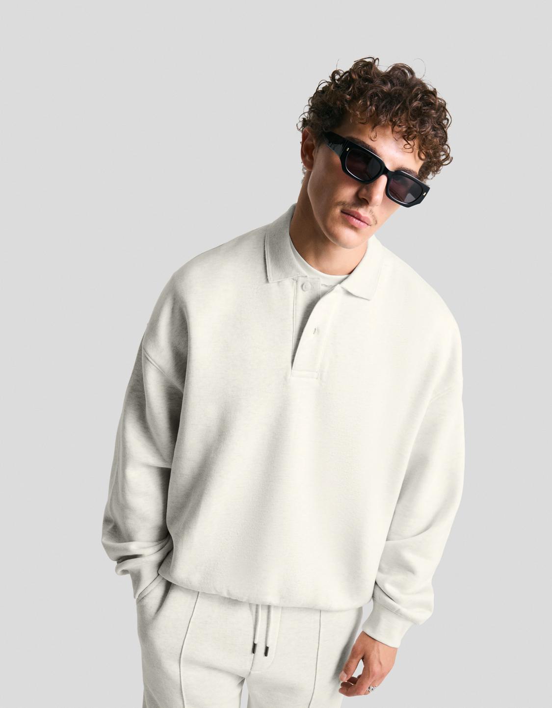 Polo collar sweatshirt