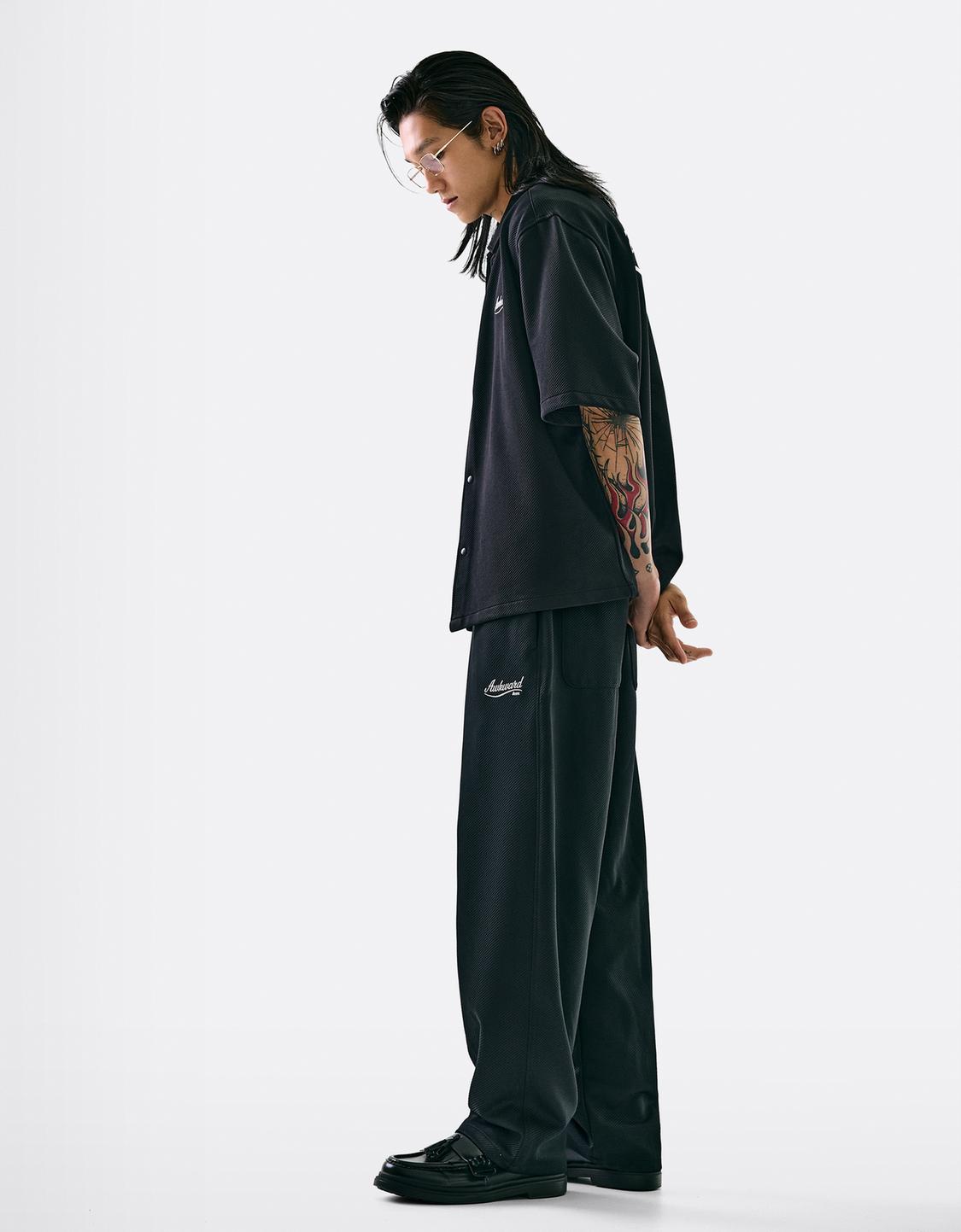 Super baggy jogger trousers