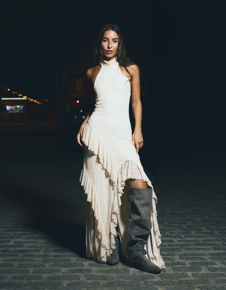 Lace halter midi dress — Cream