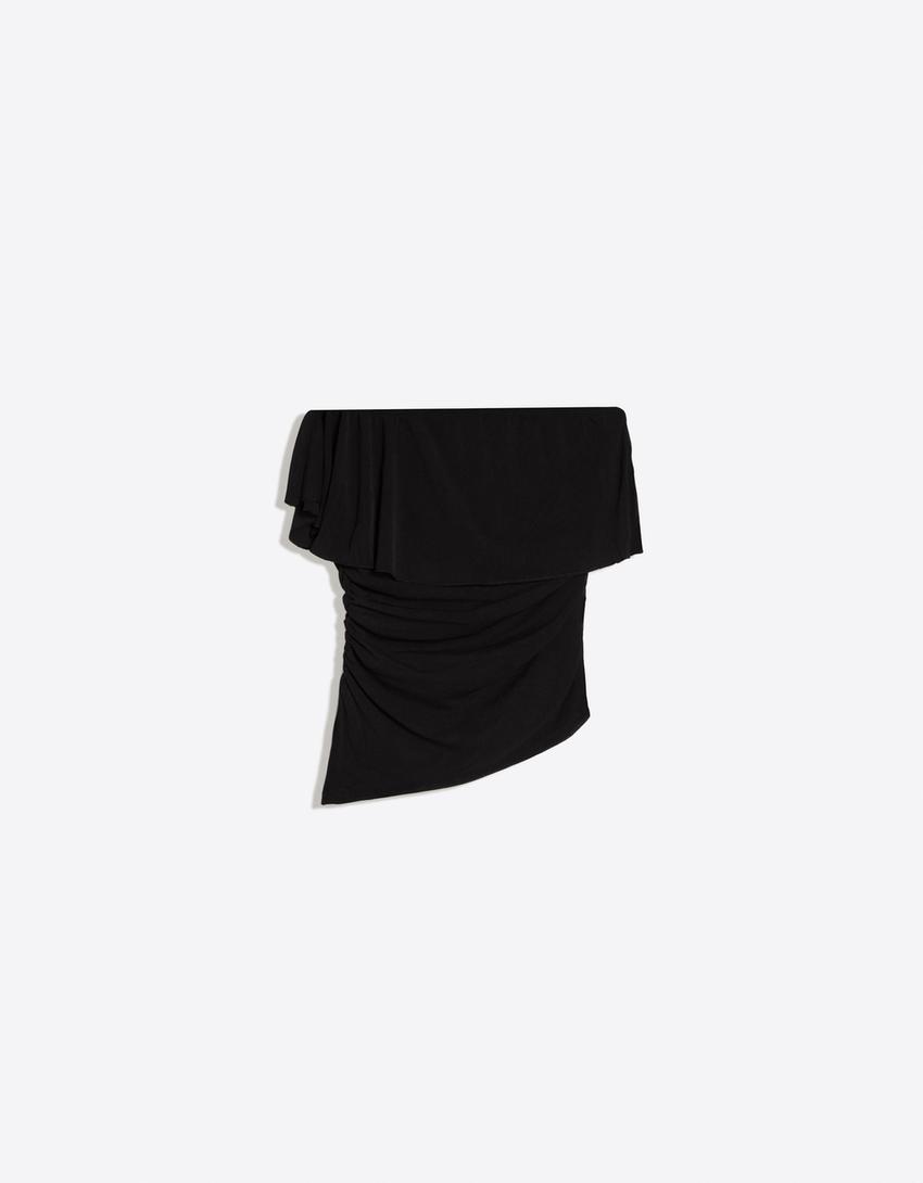 Asymmetrisches Top mit Cape-Schwarz