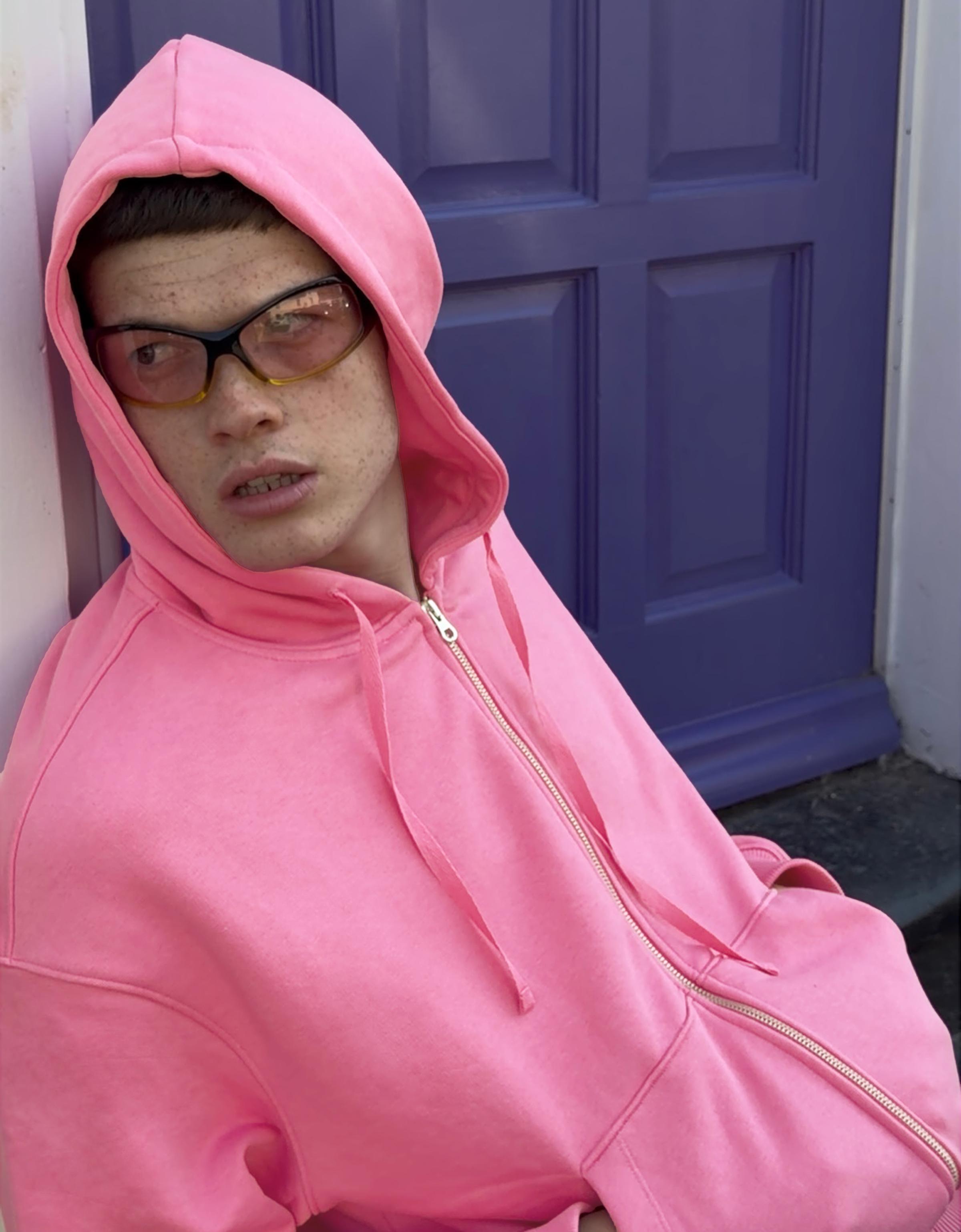 Zip-up hoodie — Pink