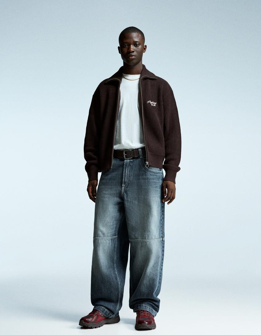 Embroidered zip-up jacket-Brown