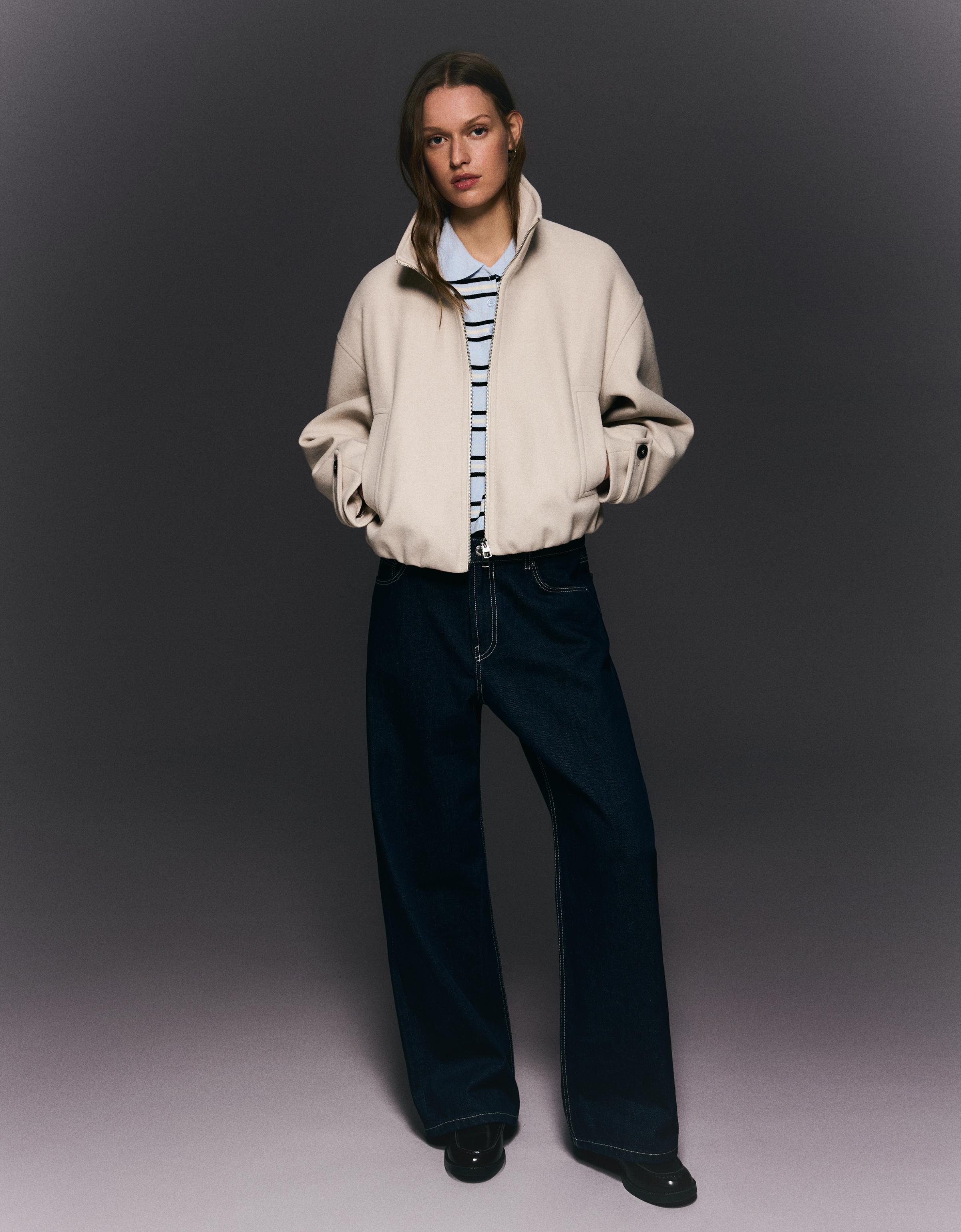 Soft touch jacket — Sand