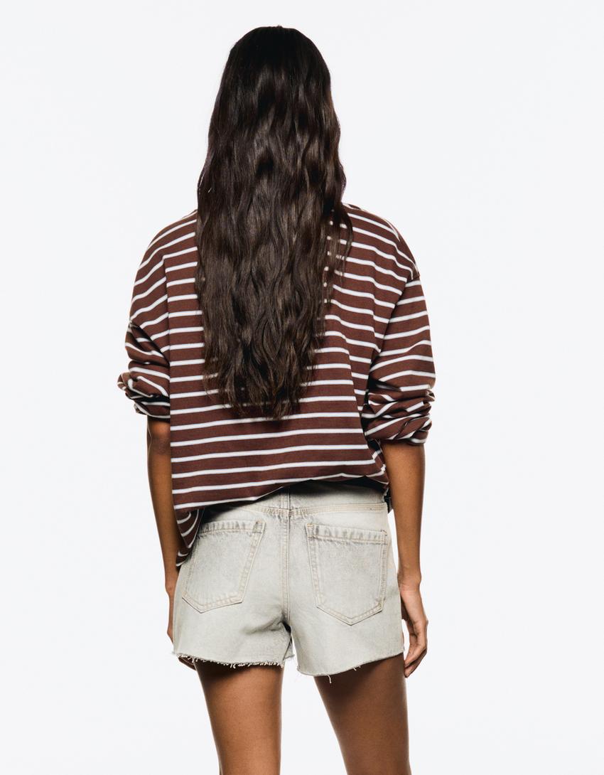 Ripped denim shorts-Grey-2